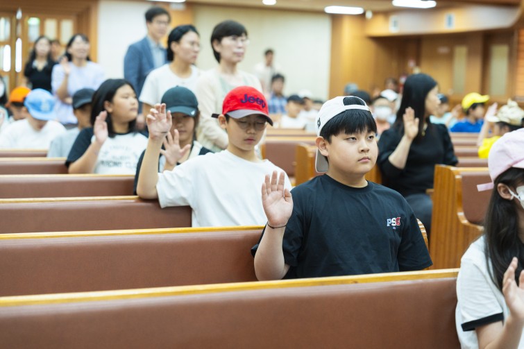 YTo1ODp7czo4OiJGaWxlTmFtZSI7czo0MDoiNDQzNGFjOWEtMjEzMi00ZmNlLThlZTItOGRjZGFiNDRhNGEwLmpwZyI7czoxMjoiRmlsZURhdGVUaW1lIjtpOjE3NTg1OTc5NzY7czo4OiJGaWxlU2l6ZSI7aToyODk1NjQ4O3M6ODoiRmlsZVR5cGUiO2k6MjtzOjg6Ik1pbWVUeXBlIjtzOjEwOiJpbWFnZS9qcGVnIjtzOjEzOiJTZWN0aW9uc0ZvdW5kIjtzOjMwOiJBTllfVEFHLCBJRkQwLCBUSFVNQk5BSUwsIEVYSUYiO3M6ODoiQ09NUFVURUQiO2E6OTp7czo0OiJodG1sIjtzOjI2OiJ3aWR0aD0iMjcwOCIgaGVpZ2h0PSIxODA1IiI7czo2OiJIZWlnaHQiO2k6MTgwNTtzOjU6IldpZHRoIjtpOjI3MDg7czo3OiJJc0NvbG9yIjtpOjE7czoxNzoiQnl0ZU9yZGVyTW90b3JvbGEiO2k6MDtzOjE1OiJBcGVydHVyZUZOdW1iZXIiO3M6NToiZi8yLjgiO3M6OToiQ29weXJpZ2h0IjtzOjQ6IllBQkMiO3M6MTg6IlRodW1ibmFpbC5GaWxlVHlwZSI7aToyO3M6MTg6IlRodW1ibmFpbC5NaW1lVHlwZSI7czoxMDoiaW1hZ2UvanBlZyI7fXM6NDoiTWFrZSI7czo0OiJTT05ZIjtzOjU6Ik1vZGVsIjtzOjg6IklMQ0UtN000IjtzOjExOiJYUmVzb2x1dGlvbiI7czo1OiIyNDAvMSI7czoxMToiWVJlc29sdXRpb24iO3M6NToiMjQwLzEiO3M6MTQ6IlJlc29sdXRpb25Vbml0IjtpOjI7czo4OiJTb2Z0d2FyZSI7czo1MjoiQWRvYmUgUGhvdG9zaG9wIExpZ2h0cm9vbSBDbGFzc2ljIDE0LjEuMSAoTWFjaW50b3NoKSI7czo4OiJEYXRlVGltZSI7czoxOToiMjAyNTowOToyMyAxMjoxNjozMiI7czo2OiJBcnRpc3QiO3M6NzoiWUFCQ19TRyI7czo5OiJDb3B5cmlnaHQiO3M6NDoiWUFCQyI7czoxNjoiRXhpZl9JRkRfUG9pbnRlciI7aToyNTQ7czo5OiJUSFVNQk5BSUwiO2E6Njp7czoxMToiQ29tcHJlc3Npb24iO2k6NjtzOjExOiJYUmVzb2x1dGlvbiI7czo0OiI3Mi8xIjtzOjExOiJZUmVzb2x1dGlvbiI7czo0OiI3Mi8xIjtzOjE0OiJSZXNvbHV0aW9uVW5pdCI7aToyO3M6MjE6IkpQRUdJbnRlcmNoYW5nZUZvcm1hdCI7aToxMDQwO3M6Mjc6IkpQRUdJbnRlcmNoYW5nZUZvcm1hdExlbmd0aCI7aToxNzI1OTt9czoxMjoiRXhwb3N1cmVUaW1lIjtzOjU6IjEvMjAwIjtzOjc6IkZOdW1iZXIiO3M6NToiMjgvMTAiO3M6MTU6IkV4cG9zdXJlUHJvZ3JhbSI7aToxO3M6MTU6IklTT1NwZWVkUmF0aW5ncyI7aTo4MDA7czoxOToiVW5kZWZpbmVkVGFnOjB4ODgzMCI7aToyO3M6MTk6IlVuZGVmaW5lZFRhZzoweDg4MzIiO2k6ODAwO3M6MTE6IkV4aWZWZXJzaW9uIjtzOjQ6IjAyMzIiO3M6MTY6IkRhdGVUaW1lT3JpZ2luYWwiO3M6MTk6IjIwMjU6MDk6MjEgMTM6MjY6NTkiO3M6MTc6IkRhdGVUaW1lRGlnaXRpemVkIjtzOjE5OiIyMDI1OjA5OjIxIDEzOjI2OjU5IjtzOjE5OiJVbmRlZmluZWRUYWc6MHg5MDEwIjtzOjY6IiswOTowMCI7czoxOToiVW5kZWZpbmVkVGFnOjB4OTAxMSI7czo2OiIrMDk6MDAiO3M6MTk6IlVuZGVmaW5lZFRhZzoweDkwMTIiO3M6NjoiKzA5OjAwIjtzOjE3OiJTaHV0dGVyU3BlZWRWYWx1ZSI7czoxNToiNzY0Mzg1Ni8xMDAwMDAwIjtzOjEzOiJBcGVydHVyZVZhbHVlIjtzOjE1OiIyOTcwODU0LzEwMDAwMDAiO3M6MTU6IkJyaWdodG5lc3NWYWx1ZSI7czo5OiI1Mzc0LzI1NjAiO3M6MTc6IkV4cG9zdXJlQmlhc1ZhbHVlIjtzOjQ6IjAvMTAiO3M6MTY6Ik1heEFwZXJ0dXJlVmFsdWUiO3M6NzoiNzYwLzI1NiI7czoxMjoiTWV0ZXJpbmdNb2RlIjtpOjU7czoxMToiTGlnaHRTb3VyY2UiO2k6MjU1O3M6NToiRmxhc2giO2k6MTY7czoxMToiRm9jYWxMZW5ndGgiO3M6NjoiNzAwLzEwIjtzOjE4OiJTdWJTZWNUaW1lT3JpZ2luYWwiO3M6MzoiNDg3IjtzOjE5OiJTdWJTZWNUaW1lRGlnaXRpemVkIjtzOjM6IjQ4NyI7czoxMDoiQ29sb3JTcGFjZSI7aTo2NTUzNTtzOjIxOiJGb2NhbFBsYW5lWFJlc29sdXRpb24iO3M6MTQ6IjY0NDQ5MzM5LzMyNzY4IjtzOjIxOiJGb2NhbFBsYW5lWVJlc29sdXRpb24iO3M6MTQ6IjY0NDQ5MzM5LzMyNzY4IjtzOjI0OiJGb2NhbFBsYW5lUmVzb2x1dGlvblVuaXQiO2k6MztzOjEwOiJGaWxlU291cmNlIjtzOjE6IgMiO3M6OToiU2NlbmVUeXBlIjtzOjE6IgEiO3M6MTQ6IkN1c3RvbVJlbmRlcmVkIjtpOjA7czoxMjoiRXhwb3N1cmVNb2RlIjtpOjE7czoxMjoiV2hpdGVCYWxhbmNlIjtpOjE7czoxNjoiRGlnaXRhbFpvb21SYXRpbyI7czo1OiIxNi8xNiI7czoyMToiRm9jYWxMZW5ndGhJbjM1bW1GaWxtIjtpOjcwO3M6MTY6IlNjZW5lQ2FwdHVyZVR5cGUiO2k6MDtzOjg6IkNvbnRyYXN0IjtpOjA7czoxMDoiU2F0dXJhdGlvbiI7aTowO3M6OToiU2hhcnBuZXNzIjtpOjA7czoxOToiVW5kZWZpbmVkVGFnOjB4QTQzMiI7YTo0OntpOjA7czo2OiIyNDAvMTAiO2k6MTtzOjY6IjcwMC8xMCI7aToyO3M6NToiMjgvMTAiO2k6MztzOjU6IjI4LzEwIjt9czoxOToiVW5kZWZpbmVkVGFnOjB4QTQzNCI7czoyMToiRkUgMjQtNzBtbSBGMi44IEdNIElJIjt9