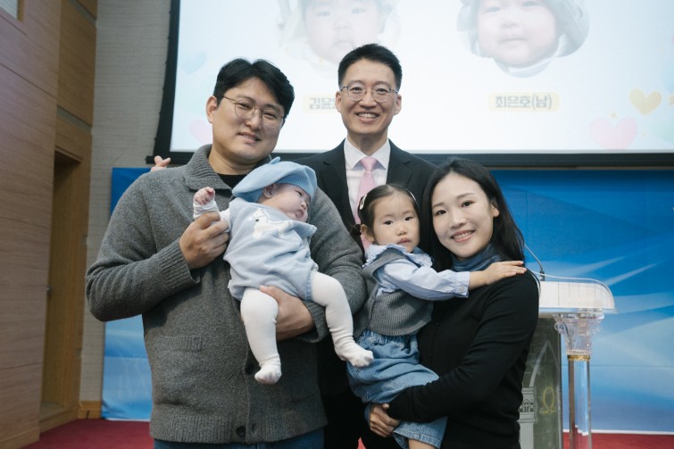 YTo1ODp7czo4OiJGaWxlTmFtZSI7czo0MDoiNGJlYzljMjUtYTBmYy00YTE5LThhOGQtNzVlZmFlYzMwOTY0LmpwZyI7czoxMjoiRmlsZURhdGVUaW1lIjtpOjE3NjQ4Mjk3NjU7czo4OiJGaWxlU2l6ZSI7aToxMTAxOTE5O3M6ODoiRmlsZVR5cGUiO2k6MjtzOjg6Ik1pbWVUeXBlIjtzOjEwOiJpbWFnZS9qcGVnIjtzOjEzOiJTZWN0aW9uc0ZvdW5kIjtzOjMwOiJBTllfVEFHLCBJRkQwLCBUSFVNQk5BSUwsIEVYSUYiO3M6ODoiQ09NUFVURUQiO2E6OTp7czo0OiJodG1sIjtzOjI2OiJ3aWR0aD0iMTU1NyIgaGVpZ2h0PSIxMDM4IiI7czo2OiJIZWlnaHQiO2k6MTAzODtzOjU6IldpZHRoIjtpOjE1NTc7czo3OiJJc0NvbG9yIjtpOjE7czoxNzoiQnl0ZU9yZGVyTW90b3JvbGEiO2k6MDtzOjE1OiJBcGVydHVyZUZOdW1iZXIiO3M6NToiZi81LjYiO3M6OToiQ29weXJpZ2h0IjtzOjQ6IllBQkMiO3M6MTg6IlRodW1ibmFpbC5GaWxlVHlwZSI7aToyO3M6MTg6IlRodW1ibmFpbC5NaW1lVHlwZSI7czoxMDoiaW1hZ2UvanBlZyI7fXM6NDoiTWFrZSI7czo0OiJTT05ZIjtzOjU6Ik1vZGVsIjtzOjg6IklMQ0UtN000IjtzOjExOiJYUmVzb2x1dGlvbiI7czo1OiIyNDAvMSI7czoxMToiWVJlc29sdXRpb24iO3M6NToiMjQwLzEiO3M6MTQ6IlJlc29sdXRpb25Vbml0IjtpOjI7czo4OiJTb2Z0d2FyZSI7czo1MjoiQWRvYmUgUGhvdG9zaG9wIExpZ2h0cm9vbSBDbGFzc2ljIDE1LjAuMSAoTWFjaW50b3NoKSI7czo4OiJEYXRlVGltZSI7czoxOToiMjAyNToxMjowNCAxNToyNzo0MyI7czo2OiJBcnRpc3QiO3M6NzoiWUFCQ19TRyI7czo5OiJDb3B5cmlnaHQiO3M6NDoiWUFCQyI7czoxNjoiRXhpZl9JRkRfUG9pbnRlciI7aToyNTQ7czo5OiJUSFVNQk5BSUwiO2E6Njp7czoxMToiQ29tcHJlc3Npb24iO2k6NjtzOjExOiJYUmVzb2x1dGlvbiI7czo0OiI3Mi8xIjtzOjExOiJZUmVzb2x1dGlvbiI7czo0OiI3Mi8xIjtzOjE0OiJSZXNvbHV0aW9uVW5pdCI7aToyO3M6MjE6IkpQRUdJbnRlcmNoYW5nZUZvcm1hdCI7aToxMDQwO3M6Mjc6IkpQRUdJbnRlcmNoYW5nZUZvcm1hdExlbmd0aCI7aToxMzg0MTt9czoxMjoiRXhwb3N1cmVUaW1lIjtzOjU6IjEvMjUwIjtzOjc6IkZOdW1iZXIiO3M6NToiNTYvMTAiO3M6MTU6IkV4cG9zdXJlUHJvZ3JhbSI7aToxO3M6MTU6IklTT1NwZWVkUmF0aW5ncyI7aTo4MDA7czoxOToiVW5kZWZpbmVkVGFnOjB4ODgzMCI7aToyO3M6MTk6IlVuZGVmaW5lZFRhZzoweDg4MzIiO2k6ODAwO3M6MTE6IkV4aWZWZXJzaW9uIjtzOjQ6IjAyMzIiO3M6MTY6IkRhdGVUaW1lT3JpZ2luYWwiO3M6MTk6IjIwMjU6MTE6MzAgMTI6MzA6MjMiO3M6MTc6IkRhdGVUaW1lRGlnaXRpemVkIjtzOjE5OiIyMDI1OjExOjMwIDEyOjMwOjIzIjtzOjE5OiJVbmRlZmluZWRUYWc6MHg5MDEwIjtzOjY6IiswOTowMCI7czoxOToiVW5kZWZpbmVkVGFnOjB4OTAxMSI7czo2OiIrMDk6MDAiO3M6MTk6IlVuZGVmaW5lZFRhZzoweDkwMTIiO3M6NjoiKzA5OjAwIjtzOjE3OiJTaHV0dGVyU3BlZWRWYWx1ZSI7czoxNToiNzk2NTc4NC8xMDAwMDAwIjtzOjEzOiJBcGVydHVyZVZhbHVlIjtzOjE1OiI0OTcwODU0LzEwMDAwMDAiO3M6MTU6IkJyaWdodG5lc3NWYWx1ZSI7czo5OiI4MTk0LzI1NjAiO3M6MTc6IkV4cG9zdXJlQmlhc1ZhbHVlIjtzOjQ6IjAvMTAiO3M6MTY6Ik1heEFwZXJ0dXJlVmFsdWUiO3M6NzoiNzYwLzI1NiI7czoxMjoiTWV0ZXJpbmdNb2RlIjtpOjU7czoxMToiTGlnaHRTb3VyY2UiO2k6MDtzOjU6IkZsYXNoIjtpOjEzO3M6MTE6IkZvY2FsTGVuZ3RoIjtzOjY6IjM3MC8xMCI7czoxODoiU3ViU2VjVGltZU9yaWdpbmFsIjtzOjM6IjM1MyI7czoxOToiU3ViU2VjVGltZURpZ2l0aXplZCI7czozOiIzNTMiO3M6MTA6IkNvbG9yU3BhY2UiO2k6NjU1MzU7czoyMToiRm9jYWxQbGFuZVhSZXNvbHV0aW9uIjtzOjE0OiI2NDQ0OTMzOS8zMjc2OCI7czoyMToiRm9jYWxQbGFuZVlSZXNvbHV0aW9uIjtzOjE0OiI2NDQ0OTMzOS8zMjc2OCI7czoyNDoiRm9jYWxQbGFuZVJlc29sdXRpb25Vbml0IjtpOjM7czoxMDoiRmlsZVNvdXJjZSI7czoxOiIDIjtzOjk6IlNjZW5lVHlwZSI7czoxOiIBIjtzOjE0OiJDdXN0b21SZW5kZXJlZCI7aTowO3M6MTI6IkV4cG9zdXJlTW9kZSI7aToxO3M6MTI6IldoaXRlQmFsYW5jZSI7aToxO3M6MTY6IkRpZ2l0YWxab29tUmF0aW8iO3M6NToiMTYvMTYiO3M6MjE6IkZvY2FsTGVuZ3RoSW4zNW1tRmlsbSI7aTozNztzOjE2OiJTY2VuZUNhcHR1cmVUeXBlIjtpOjA7czo4OiJDb250cmFzdCI7aTowO3M6MTA6IlNhdHVyYXRpb24iO2k6MDtzOjk6IlNoYXJwbmVzcyI7aTowO3M6MTk6IlVuZGVmaW5lZFRhZzoweEE0MzIiO2E6NDp7aTowO3M6NjoiMjQwLzEwIjtpOjE7czo2OiI3MDAvMTAiO2k6MjtzOjU6IjI4LzEwIjtpOjM7czo1OiIyOC8xMCI7fXM6MTk6IlVuZGVmaW5lZFRhZzoweEE0MzQiO3M6MjE6IkZFIDI0LTcwbW0gRjIuOCBHTSBJSSI7fQ==