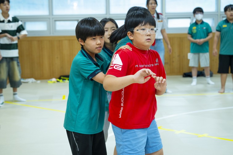 YTo1ODp7czo4OiJGaWxlTmFtZSI7czo0MDoiNTAwZGQ3NTgtMzIzNi00NjM5LThjNTItZGYxNmE5MjAxZWJjLmpwZyI7czoxMjoiRmlsZURhdGVUaW1lIjtpOjE3NTc4MjAxODM7czo4OiJGaWxlU2l6ZSI7aToxMzIwNTgxO3M6ODoiRmlsZVR5cGUiO2k6MjtzOjg6Ik1pbWVUeXBlIjtzOjEwOiJpbWFnZS9qcGVnIjtzOjEzOiJTZWN0aW9uc0ZvdW5kIjtzOjMwOiJBTllfVEFHLCBJRkQwLCBUSFVNQk5BSUwsIEVYSUYiO3M6ODoiQ09NUFVURUQiO2E6OTp7czo0OiJodG1sIjtzOjI2OiJ3aWR0aD0iMTc1MiIgaGVpZ2h0PSIxMTY4IiI7czo2OiJIZWlnaHQiO2k6MTE2ODtzOjU6IldpZHRoIjtpOjE3NTI7czo3OiJJc0NvbG9yIjtpOjE7czoxNzoiQnl0ZU9yZGVyTW90b3JvbGEiO2k6MDtzOjE1OiJBcGVydHVyZUZOdW1iZXIiO3M6NToiZi80LjAiO3M6OToiQ29weXJpZ2h0IjtzOjQ6IllBQkMiO3M6MTg6IlRodW1ibmFpbC5GaWxlVHlwZSI7aToyO3M6MTg6IlRodW1ibmFpbC5NaW1lVHlwZSI7czoxMDoiaW1hZ2UvanBlZyI7fXM6NDoiTWFrZSI7czo0OiJTT05ZIjtzOjU6Ik1vZGVsIjtzOjg6IklMQ0UtN000IjtzOjExOiJYUmVzb2x1dGlvbiI7czo1OiIyNDAvMSI7czoxMToiWVJlc29sdXRpb24iO3M6NToiMjQwLzEiO3M6MTQ6IlJlc29sdXRpb25Vbml0IjtpOjI7czo4OiJTb2Z0d2FyZSI7czo1MjoiQWRvYmUgUGhvdG9zaG9wIExpZ2h0cm9vbSBDbGFzc2ljIDE0LjUuMSAoTWFjaW50b3NoKSI7czo4OiJEYXRlVGltZSI7czoxOToiMjAyNTowOToxNCAxMjoyMTozMCI7czo2OiJBcnRpc3QiO3M6NzoiWUFCQ19TRyI7czo5OiJDb3B5cmlnaHQiO3M6NDoiWUFCQyI7czoxNjoiRXhpZl9JRkRfUG9pbnRlciI7aToyNTQ7czo5OiJUSFVNQk5BSUwiO2E6Njp7czoxMToiQ29tcHJlc3Npb24iO2k6NjtzOjExOiJYUmVzb2x1dGlvbiI7czo0OiI3Mi8xIjtzOjExOiJZUmVzb2x1dGlvbiI7czo0OiI3Mi8xIjtzOjE0OiJSZXNvbHV0aW9uVW5pdCI7aToyO3M6MjE6IkpQRUdJbnRlcmNoYW5nZUZvcm1hdCI7aToxMDQwO3M6Mjc6IkpQRUdJbnRlcmNoYW5nZUZvcm1hdExlbmd0aCI7aToxNTk0Njt9czoxMjoiRXhwb3N1cmVUaW1lIjtzOjU6IjEvMjAwIjtzOjc6IkZOdW1iZXIiO3M6MzoiNC8xIjtzOjE1OiJFeHBvc3VyZVByb2dyYW0iO2k6MTtzOjE1OiJJU09TcGVlZFJhdGluZ3MiO2k6ODAwO3M6MTk6IlVuZGVmaW5lZFRhZzoweDg4MzAiO2k6MjtzOjE5OiJVbmRlZmluZWRUYWc6MHg4ODMyIjtpOjgwMDtzOjExOiJFeGlmVmVyc2lvbiI7czo0OiIwMjMyIjtzOjE2OiJEYXRlVGltZU9yaWdpbmFsIjtzOjE5OiIyMDI1OjA5OjEzIDExOjE2OjQxIjtzOjE3OiJEYXRlVGltZURpZ2l0aXplZCI7czoxOToiMjAyNTowOToxMyAxMToxNjo0MSI7czoxOToiVW5kZWZpbmVkVGFnOjB4OTAxMCI7czo2OiIrMDk6MDAiO3M6MTk6IlVuZGVmaW5lZFRhZzoweDkwMTEiO3M6NjoiKzA5OjAwIjtzOjE5OiJVbmRlZmluZWRUYWc6MHg5MDEyIjtzOjY6IiswOTowMCI7czoxNzoiU2h1dHRlclNwZWVkVmFsdWUiO3M6MTU6Ijc2NDM4NTYvMTAwMDAwMCI7czoxMzoiQXBlcnR1cmVWYWx1ZSI7czozOiI0LzEiO3M6MTU6IkJyaWdodG5lc3NWYWx1ZSI7czoxMDoiMTAwMzQvMjU2MCI7czoxNzoiRXhwb3N1cmVCaWFzVmFsdWUiO3M6NDoiMC8xMCI7czoxNjoiTWF4QXBlcnR1cmVWYWx1ZSI7czo3OiI3NjAvMjU2IjtzOjEyOiJNZXRlcmluZ01vZGUiO2k6NTtzOjExOiJMaWdodFNvdXJjZSI7aTowO3M6NToiRmxhc2giO2k6MTM7czoxMToiRm9jYWxMZW5ndGgiO3M6NjoiNzAwLzEwIjtzOjE4OiJTdWJTZWNUaW1lT3JpZ2luYWwiO3M6MzoiNjg1IjtzOjE5OiJTdWJTZWNUaW1lRGlnaXRpemVkIjtzOjM6IjY4NSI7czoxMDoiQ29sb3JTcGFjZSI7aTo2NTUzNTtzOjIxOiJGb2NhbFBsYW5lWFJlc29sdXRpb24iO3M6MTQ6IjY0NDQ5MzM5LzMyNzY4IjtzOjIxOiJGb2NhbFBsYW5lWVJlc29sdXRpb24iO3M6MTQ6IjY0NDQ5MzM5LzMyNzY4IjtzOjI0OiJGb2NhbFBsYW5lUmVzb2x1dGlvblVuaXQiO2k6MztzOjEwOiJGaWxlU291cmNlIjtzOjE6IgMiO3M6OToiU2NlbmVUeXBlIjtzOjE6IgEiO3M6MTQ6IkN1c3RvbVJlbmRlcmVkIjtpOjA7czoxMjoiRXhwb3N1cmVNb2RlIjtpOjE7czoxMjoiV2hpdGVCYWxhbmNlIjtpOjE7czoxNjoiRGlnaXRhbFpvb21SYXRpbyI7czo1OiIxNi8xNiI7czoyMToiRm9jYWxMZW5ndGhJbjM1bW1GaWxtIjtpOjcwO3M6MTY6IlNjZW5lQ2FwdHVyZVR5cGUiO2k6MDtzOjg6IkNvbnRyYXN0IjtpOjA7czoxMDoiU2F0dXJhdGlvbiI7aTowO3M6OToiU2hhcnBuZXNzIjtpOjA7czoxOToiVW5kZWZpbmVkVGFnOjB4QTQzMiI7YTo0OntpOjA7czo2OiIyNDAvMTAiO2k6MTtzOjY6IjcwMC8xMCI7aToyO3M6NToiMjgvMTAiO2k6MztzOjU6IjI4LzEwIjt9czoxOToiVW5kZWZpbmVkVGFnOjB4QTQzNCI7czoyMToiRkUgMjQtNzBtbSBGMi44IEdNIElJIjt9