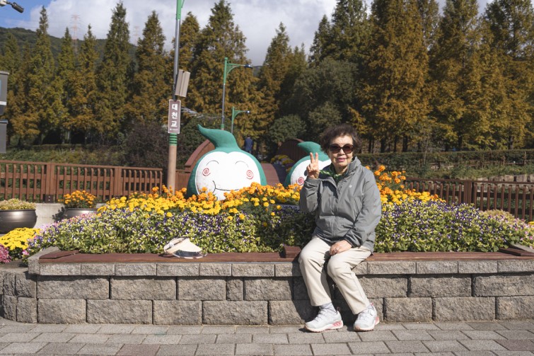 YTo1ODp7czo4OiJGaWxlTmFtZSI7czo0MDoiNTk1ZWZlNDEtMDgwZi00N2ViLTgxOTMtMjU0M2Y2MWM0MjFjLmpwZyI7czoxMjoiRmlsZURhdGVUaW1lIjtpOjE3NjEyOTgxMDE7czo4OiJGaWxlU2l6ZSI7aToxMTM1ODY5O3M6ODoiRmlsZVR5cGUiO2k6MjtzOjg6Ik1pbWVUeXBlIjtzOjEwOiJpbWFnZS9qcGVnIjtzOjEzOiJTZWN0aW9uc0ZvdW5kIjtzOjMwOiJBTllfVEFHLCBJRkQwLCBUSFVNQk5BSUwsIEVYSUYiO3M6ODoiQ09NUFVURUQiO2E6OTp7czo0OiJodG1sIjtzOjI1OiJ3aWR0aD0iMTE1MiIgaGVpZ2h0PSI3NjgiIjtzOjY6IkhlaWdodCI7aTo3Njg7czo1OiJXaWR0aCI7aToxMTUyO3M6NzoiSXNDb2xvciI7aToxO3M6MTc6IkJ5dGVPcmRlck1vdG9yb2xhIjtpOjA7czoxNToiQXBlcnR1cmVGTnVtYmVyIjtzOjU6ImYvMy4yIjtzOjk6IkNvcHlyaWdodCI7czo0OiJZQUJDIjtzOjE4OiJUaHVtYm5haWwuRmlsZVR5cGUiO2k6MjtzOjE4OiJUaHVtYm5haWwuTWltZVR5cGUiO3M6MTA6ImltYWdlL2pwZWciO31zOjQ6Ik1ha2UiO3M6NDoiU09OWSI7czo1OiJNb2RlbCI7czo4OiJJTENFLTdNNCI7czoxMToiWFJlc29sdXRpb24iO3M6NToiMjQwLzEiO3M6MTE6IllSZXNvbHV0aW9uIjtzOjU6IjI0MC8xIjtzOjE0OiJSZXNvbHV0aW9uVW5pdCI7aToyO3M6ODoiU29mdHdhcmUiO3M6NTI6IkFkb2JlIFBob3Rvc2hvcCBMaWdodHJvb20gQ2xhc3NpYyAxNC41LjEgKE1hY2ludG9zaCkiO3M6ODoiRGF0ZVRpbWUiO3M6MTk6IjIwMjU6MTA6MjQgMTg6MjQ6MDQiO3M6NjoiQXJ0aXN0IjtzOjc6IllBQkNfU0ciO3M6OToiQ29weXJpZ2h0IjtzOjQ6IllBQkMiO3M6MTY6IkV4aWZfSUZEX1BvaW50ZXIiO2k6MjU0O3M6OToiVEhVTUJOQUlMIjthOjY6e3M6MTE6IkNvbXByZXNzaW9uIjtpOjY7czoxMToiWFJlc29sdXRpb24iO3M6NDoiNzIvMSI7czoxMToiWVJlc29sdXRpb24iO3M6NDoiNzIvMSI7czoxNDoiUmVzb2x1dGlvblVuaXQiO2k6MjtzOjIxOiJKUEVHSW50ZXJjaGFuZ2VGb3JtYXQiO2k6MTA0MDtzOjI3OiJKUEVHSW50ZXJjaGFuZ2VGb3JtYXRMZW5ndGgiO2k6MjI3NTk7fXM6MTI6IkV4cG9zdXJlVGltZSI7czo2OiIxLzgwMDAiO3M6NzoiRk51bWJlciI7czo1OiIzMi8xMCI7czoxNToiRXhwb3N1cmVQcm9ncmFtIjtpOjE7czoxNToiSVNPU3BlZWRSYXRpbmdzIjtpOjE2MDtzOjE5OiJVbmRlZmluZWRUYWc6MHg4ODMwIjtpOjI7czoxOToiVW5kZWZpbmVkVGFnOjB4ODgzMiI7aToxNjA7czoxMToiRXhpZlZlcnNpb24iO3M6NDoiMDIzMiI7czoxNjoiRGF0ZVRpbWVPcmlnaW5hbCI7czoxOToiMjAyNToxMDoyNCAxMDo1MDowNyI7czoxNzoiRGF0ZVRpbWVEaWdpdGl6ZWQiO3M6MTk6IjIwMjU6MTA6MjQgMTA6NTA6MDciO3M6MTk6IlVuZGVmaW5lZFRhZzoweDkwMTAiO3M6NjoiKzA5OjAwIjtzOjE5OiJVbmRlZmluZWRUYWc6MHg5MDExIjtzOjY6IiswOTowMCI7czoxOToiVW5kZWZpbmVkVGFnOjB4OTAxMiI7czo2OiIrMDk6MDAiO3M6MTc6IlNodXR0ZXJTcGVlZFZhbHVlIjtzOjE2OiIxMjk2NTc4NC8xMDAwMDAwIjtzOjEzOiJBcGVydHVyZVZhbHVlIjtzOjE1OiIzMzU2MTQ0LzEwMDAwMDAiO3M6MTU6IkJyaWdodG5lc3NWYWx1ZSI7czoxMDoiMjQ3NDQvMjU2MCI7czoxNzoiRXhwb3N1cmVCaWFzVmFsdWUiO3M6NDoiMC8xMCI7czoxNjoiTWF4QXBlcnR1cmVWYWx1ZSI7czo3OiI3NjAvMjU2IjtzOjEyOiJNZXRlcmluZ01vZGUiO2k6NTtzOjExOiJMaWdodFNvdXJjZSI7aToyNTU7czo1OiJGbGFzaCI7aToxNjtzOjExOiJGb2NhbExlbmd0aCI7czo2OiIyNDAvMTAiO3M6MTg6IlN1YlNlY1RpbWVPcmlnaW5hbCI7czozOiIxNzgiO3M6MTk6IlN1YlNlY1RpbWVEaWdpdGl6ZWQiO3M6MzoiMTc4IjtzOjEwOiJDb2xvclNwYWNlIjtpOjY1NTM1O3M6MjE6IkZvY2FsUGxhbmVYUmVzb2x1dGlvbiI7czoxNDoiNjQ0NDkzMzkvMzI3NjgiO3M6MjE6IkZvY2FsUGxhbmVZUmVzb2x1dGlvbiI7czoxNDoiNjQ0NDkzMzkvMzI3NjgiO3M6MjQ6IkZvY2FsUGxhbmVSZXNvbHV0aW9uVW5pdCI7aTozO3M6MTA6IkZpbGVTb3VyY2UiO3M6MToiAyI7czo5OiJTY2VuZVR5cGUiO3M6MToiASI7czoxNDoiQ3VzdG9tUmVuZGVyZWQiO2k6MDtzOjEyOiJFeHBvc3VyZU1vZGUiO2k6MTtzOjEyOiJXaGl0ZUJhbGFuY2UiO2k6MTtzOjE2OiJEaWdpdGFsWm9vbVJhdGlvIjtzOjU6IjE2LzE2IjtzOjIxOiJGb2NhbExlbmd0aEluMzVtbUZpbG0iO2k6MzY7czoxNjoiU2NlbmVDYXB0dXJlVHlwZSI7aTowO3M6ODoiQ29udHJhc3QiO2k6MDtzOjEwOiJTYXR1cmF0aW9uIjtpOjA7czo5OiJTaGFycG5lc3MiO2k6MDtzOjE5OiJVbmRlZmluZWRUYWc6MHhBNDMyIjthOjQ6e2k6MDtzOjY6IjI0MC8xMCI7aToxO3M6NjoiNzAwLzEwIjtpOjI7czo1OiIyOC8xMCI7aTozO3M6NToiMjgvMTAiO31zOjE5OiJVbmRlZmluZWRUYWc6MHhBNDM0IjtzOjIxOiJGRSAyNC03MG1tIEYyLjggR00gSUkiO30=