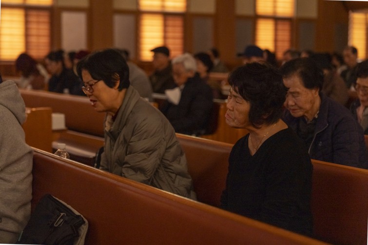 YTo1ODp7czo4OiJGaWxlTmFtZSI7czo0MDoiN2ExYzZlMWItYmYxNC00Y2I5LTlkZTQtMDdhYTNmZTNhYzliLmpwZyI7czoxMjoiRmlsZURhdGVUaW1lIjtpOjE3NjM0NTE1ODY7czo4OiJGaWxlU2l6ZSI7aToxNDgxNzI3O3M6ODoiRmlsZVR5cGUiO2k6MjtzOjg6Ik1pbWVUeXBlIjtzOjEwOiJpbWFnZS9qcGVnIjtzOjEzOiJTZWN0aW9uc0ZvdW5kIjtzOjMwOiJBTllfVEFHLCBJRkQwLCBUSFVNQk5BSUwsIEVYSUYiO3M6ODoiQ09NUFVURUQiO2E6OTp7czo0OiJodG1sIjtzOjI2OiJ3aWR0aD0iMTc1MiIgaGVpZ2h0PSIxMTY4IiI7czo2OiJIZWlnaHQiO2k6MTE2ODtzOjU6IldpZHRoIjtpOjE3NTI7czo3OiJJc0NvbG9yIjtpOjE7czoxNzoiQnl0ZU9yZGVyTW90b3JvbGEiO2k6MDtzOjE1OiJBcGVydHVyZUZOdW1iZXIiO3M6NToiZi8yLjgiO3M6OToiQ29weXJpZ2h0IjtzOjQ6IllBQkMiO3M6MTg6IlRodW1ibmFpbC5GaWxlVHlwZSI7aToyO3M6MTg6IlRodW1ibmFpbC5NaW1lVHlwZSI7czoxMDoiaW1hZ2UvanBlZyI7fXM6NDoiTWFrZSI7czo0OiJTT05ZIjtzOjU6Ik1vZGVsIjtzOjg6IklMQ0UtN000IjtzOjExOiJYUmVzb2x1dGlvbiI7czo1OiIyNDAvMSI7czoxMToiWVJlc29sdXRpb24iO3M6NToiMjQwLzEiO3M6MTQ6IlJlc29sdXRpb25Vbml0IjtpOjI7czo4OiJTb2Z0d2FyZSI7czo1MjoiQWRvYmUgUGhvdG9zaG9wIExpZ2h0cm9vbSBDbGFzc2ljIDE1LjAuMSAoTWFjaW50b3NoKSI7czo4OiJEYXRlVGltZSI7czoxOToiMjAyNToxMToxOCAxNjozNzo0MiI7czo2OiJBcnRpc3QiO3M6NzoiWUFCQ19TRyI7czo5OiJDb3B5cmlnaHQiO3M6NDoiWUFCQyI7czoxNjoiRXhpZl9JRkRfUG9pbnRlciI7aToyNTQ7czo5OiJUSFVNQk5BSUwiO2E6Njp7czoxMToiQ29tcHJlc3Npb24iO2k6NjtzOjExOiJYUmVzb2x1dGlvbiI7czo0OiI3Mi8xIjtzOjExOiJZUmVzb2x1dGlvbiI7czo0OiI3Mi8xIjtzOjE0OiJSZXNvbHV0aW9uVW5pdCI7aToyO3M6MjE6IkpQRUdJbnRlcmNoYW5nZUZvcm1hdCI7aToxMDQwO3M6Mjc6IkpQRUdJbnRlcmNoYW5nZUZvcm1hdExlbmd0aCI7aToxMTg2NDt9czoxMjoiRXhwb3N1cmVUaW1lIjtzOjQ6IjEvODAiO3M6NzoiRk51bWJlciI7czo1OiIyOC8xMCI7czoxNToiRXhwb3N1cmVQcm9ncmFtIjtpOjQ7czoxNToiSVNPU3BlZWRSYXRpbmdzIjtpOjI1MDA7czoxOToiVW5kZWZpbmVkVGFnOjB4ODgzMCI7aToyO3M6MTk6IlVuZGVmaW5lZFRhZzoweDg4MzIiO2k6MjUwMDtzOjExOiJFeGlmVmVyc2lvbiI7czo0OiIwMjMyIjtzOjE2OiJEYXRlVGltZU9yaWdpbmFsIjtzOjE5OiIyMDI1OjExOjEzIDExOjI2OjEwIjtzOjE3OiJEYXRlVGltZURpZ2l0aXplZCI7czoxOToiMjAyNToxMToxMyAxMToyNjoxMCI7czoxOToiVW5kZWZpbmVkVGFnOjB4OTAxMCI7czo2OiIrMDk6MDAiO3M6MTk6IlVuZGVmaW5lZFRhZzoweDkwMTEiO3M6NjoiKzA5OjAwIjtzOjE5OiJVbmRlZmluZWRUYWc6MHg5MDEyIjtzOjY6IiswOTowMCI7czoxNzoiU2h1dHRlclNwZWVkVmFsdWUiO3M6MTU6IjYzMjE5MjgvMTAwMDAwMCI7czoxMzoiQXBlcnR1cmVWYWx1ZSI7czoxNToiMjk3MDg1NC8xMDAwMDAwIjtzOjE1OiJCcmlnaHRuZXNzVmFsdWUiO3M6MTE6Ii0xMDUxNi8yNTYwIjtzOjE3OiJFeHBvc3VyZUJpYXNWYWx1ZSI7czo1OiIxMC8xMCI7czoxNjoiTWF4QXBlcnR1cmVWYWx1ZSI7czo3OiI3NjAvMjU2IjtzOjEyOiJNZXRlcmluZ01vZGUiO2k6NTtzOjExOiJMaWdodFNvdXJjZSI7aTowO3M6NToiRmxhc2giO2k6MTY7czoxMToiRm9jYWxMZW5ndGgiO3M6NjoiNzAwLzEwIjtzOjE4OiJTdWJTZWNUaW1lT3JpZ2luYWwiO3M6MzoiMzM3IjtzOjE5OiJTdWJTZWNUaW1lRGlnaXRpemVkIjtzOjM6IjMzNyI7czoxMDoiQ29sb3JTcGFjZSI7aTo2NTUzNTtzOjIxOiJGb2NhbFBsYW5lWFJlc29sdXRpb24iO3M6MTQ6IjY0NDQ5MzM5LzMyNzY4IjtzOjIxOiJGb2NhbFBsYW5lWVJlc29sdXRpb24iO3M6MTQ6IjY0NDQ5MzM5LzMyNzY4IjtzOjI0OiJGb2NhbFBsYW5lUmVzb2x1dGlvblVuaXQiO2k6MztzOjEwOiJGaWxlU291cmNlIjtzOjE6IgMiO3M6OToiU2NlbmVUeXBlIjtzOjE6IgEiO3M6MTQ6IkN1c3RvbVJlbmRlcmVkIjtpOjA7czoxMjoiRXhwb3N1cmVNb2RlIjtpOjA7czoxMjoiV2hpdGVCYWxhbmNlIjtpOjE7czoxNjoiRGlnaXRhbFpvb21SYXRpbyI7czo1OiIxNi8xNiI7czoyMToiRm9jYWxMZW5ndGhJbjM1bW1GaWxtIjtpOjcwO3M6MTY6IlNjZW5lQ2FwdHVyZVR5cGUiO2k6MDtzOjg6IkNvbnRyYXN0IjtpOjA7czoxMDoiU2F0dXJhdGlvbiI7aTowO3M6OToiU2hhcnBuZXNzIjtpOjA7czoxOToiVW5kZWZpbmVkVGFnOjB4QTQzMiI7YTo0OntpOjA7czo2OiIyNDAvMTAiO2k6MTtzOjY6IjcwMC8xMCI7aToyO3M6NToiMjgvMTAiO2k6MztzOjU6IjI4LzEwIjt9czoxOToiVW5kZWZpbmVkVGFnOjB4QTQzNCI7czoyMToiRkUgMjQtNzBtbSBGMi44IEdNIElJIjt9