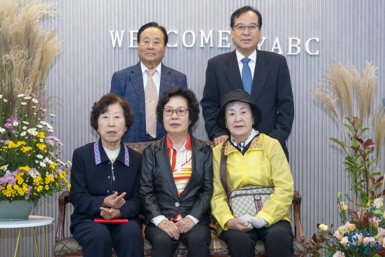 YTo1NDp7czo4OiJGaWxlTmFtZSI7czo0MDoiN2VkZWYzZWMtZjE3ZS00ZGQyLTk4YTYtMmE0ODk3ZDY3YTdlLmpwZyI7czoxMjoiRmlsZURhdGVUaW1lIjtpOjE3NjIyNDU1NjE7czo4OiJGaWxlU2l6ZSI7aToxNDYyODIwO3M6ODoiRmlsZVR5cGUiO2k6MjtzOjg6Ik1pbWVUeXBlIjtzOjEwOiJpbWFnZS9qcGVnIjtzOjEzOiJTZWN0aW9uc0ZvdW5kIjtzOjMwOiJBTllfVEFHLCBJRkQwLCBUSFVNQk5BSUwsIEVYSUYiO3M6ODoiQ09NUFVURUQiO2E6ODp7czo0OiJodG1sIjtzOjI2OiJ3aWR0aD0iMTUyNyIgaGVpZ2h0PSIxMDE5IiI7czo2OiJIZWlnaHQiO2k6MTAxOTtzOjU6IldpZHRoIjtpOjE1Mjc7czo3OiJJc0NvbG9yIjtpOjE7czoxNzoiQnl0ZU9yZGVyTW90b3JvbGEiO2k6MDtzOjE1OiJBcGVydHVyZUZOdW1iZXIiO3M6NToiZi8yLjgiO3M6MTg6IlRodW1ibmFpbC5GaWxlVHlwZSI7aToyO3M6MTg6IlRodW1ibmFpbC5NaW1lVHlwZSI7czoxMDoiaW1hZ2UvanBlZyI7fXM6NDoiTWFrZSI7czo0OiJTT05ZIjtzOjU6Ik1vZGVsIjtzOjk6IklMQ0UtN1JNMyI7czoxMToiWFJlc29sdXRpb24iO3M6NToiMjQwLzEiO3M6MTE6IllSZXNvbHV0aW9uIjtzOjU6IjI0MC8xIjtzOjE0OiJSZXNvbHV0aW9uVW5pdCI7aToyO3M6ODoiU29mdHdhcmUiO3M6NTA6IkFkb2JlIFBob3Rvc2hvcCBMaWdodHJvb20gQ2xhc3NpYyAxNS4wIChNYWNpbnRvc2gpIjtzOjg6IkRhdGVUaW1lIjtzOjE5OiIyMDI1OjExOjA0IDE0OjA0OjU5IjtzOjE2OiJFeGlmX0lGRF9Qb2ludGVyIjtpOjIxNDtzOjk6IlRIVU1CTkFJTCI7YTo2OntzOjExOiJDb21wcmVzc2lvbiI7aTo2O3M6MTE6IlhSZXNvbHV0aW9uIjtzOjQ6IjcyLzEiO3M6MTE6IllSZXNvbHV0aW9uIjtzOjQ6IjcyLzEiO3M6MTQ6IlJlc29sdXRpb25Vbml0IjtpOjI7czoyMToiSlBFR0ludGVyY2hhbmdlRm9ybWF0IjtpOjk3NjtzOjI3OiJKUEVHSW50ZXJjaGFuZ2VGb3JtYXRMZW5ndGgiO2k6MTk0MzU7fXM6MTI6IkV4cG9zdXJlVGltZSI7czo1OiIxLzIwMCI7czo3OiJGTnVtYmVyIjtzOjU6IjI4LzEwIjtzOjE1OiJFeHBvc3VyZVByb2dyYW0iO2k6MTtzOjE1OiJJU09TcGVlZFJhdGluZ3MiO2k6NjQwO3M6MTk6IlVuZGVmaW5lZFRhZzoweDg4MzAiO2k6MjtzOjE5OiJVbmRlZmluZWRUYWc6MHg4ODMyIjtpOjY0MDtzOjExOiJFeGlmVmVyc2lvbiI7czo0OiIwMjMxIjtzOjE2OiJEYXRlVGltZU9yaWdpbmFsIjtzOjE5OiIyMDI1OjEwOjI2IDA5OjA4OjExIjtzOjE3OiJEYXRlVGltZURpZ2l0aXplZCI7czoxOToiMjAyNToxMDoyNiAwOTowODoxMSI7czoxOToiVW5kZWZpbmVkVGFnOjB4OTAxMCI7czo2OiIrMDk6MDAiO3M6MTk6IlVuZGVmaW5lZFRhZzoweDkwMTEiO3M6NjoiKzA5OjAwIjtzOjE5OiJVbmRlZmluZWRUYWc6MHg5MDEyIjtzOjY6IiswOTowMCI7czoxNzoiU2h1dHRlclNwZWVkVmFsdWUiO3M6MTU6Ijc2NDM4NTYvMTAwMDAwMCI7czoxMzoiQXBlcnR1cmVWYWx1ZSI7czoxNToiMjk3MDg1NC8xMDAwMDAwIjtzOjE1OiJCcmlnaHRuZXNzVmFsdWUiO3M6OToiNDY1NC8yNTYwIjtzOjE3OiJFeHBvc3VyZUJpYXNWYWx1ZSI7czo0OiIwLzEwIjtzOjE2OiJNYXhBcGVydHVyZVZhbHVlIjtzOjc6Ijc2MC8yNTYiO3M6MTI6Ik1ldGVyaW5nTW9kZSI7aTo1O3M6MTE6IkxpZ2h0U291cmNlIjtpOjA7czo1OiJGbGFzaCI7aToxMztzOjExOiJGb2NhbExlbmd0aCI7czo2OiI0NzAvMTAiO3M6MTA6IkNvbG9yU3BhY2UiO2k6NjU1MzU7czoyMToiRm9jYWxQbGFuZVhSZXNvbHV0aW9uIjtzOjE0OiI3MDkyNDEzNC8zMjc2OCI7czoyMToiRm9jYWxQbGFuZVlSZXNvbHV0aW9uIjtzOjE0OiI3MDkyNDEzNC8zMjc2OCI7czoyNDoiRm9jYWxQbGFuZVJlc29sdXRpb25Vbml0IjtpOjM7czoxMDoiRmlsZVNvdXJjZSI7czoxOiIDIjtzOjk6IlNjZW5lVHlwZSI7czoxOiIBIjtzOjE0OiJDdXN0b21SZW5kZXJlZCI7aTowO3M6MTI6IkV4cG9zdXJlTW9kZSI7aToxO3M6MTI6IldoaXRlQmFsYW5jZSI7aTowO3M6MTY6IkRpZ2l0YWxab29tUmF0aW8iO3M6NToiMTYvMTYiO3M6MjE6IkZvY2FsTGVuZ3RoSW4zNW1tRmlsbSI7aTo0NztzOjE2OiJTY2VuZUNhcHR1cmVUeXBlIjtpOjA7czo4OiJDb250cmFzdCI7aTowO3M6MTA6IlNhdHVyYXRpb24iO2k6MDtzOjk6IlNoYXJwbmVzcyI7aTowO3M6MTk6IlVuZGVmaW5lZFRhZzoweEE0MzIiO2E6NDp7aTowO3M6NjoiMjQwLzEwIjtpOjE7czo2OiI3MDAvMTAiO2k6MjtzOjU6IjI4LzEwIjtpOjM7czo1OiIyOC8xMCI7fXM6MTk6IlVuZGVmaW5lZFRhZzoweEE0MzQiO3M6MjE6IkZFIDI0LTcwbW0gRjIuOCBHTSBJSSI7fQ==