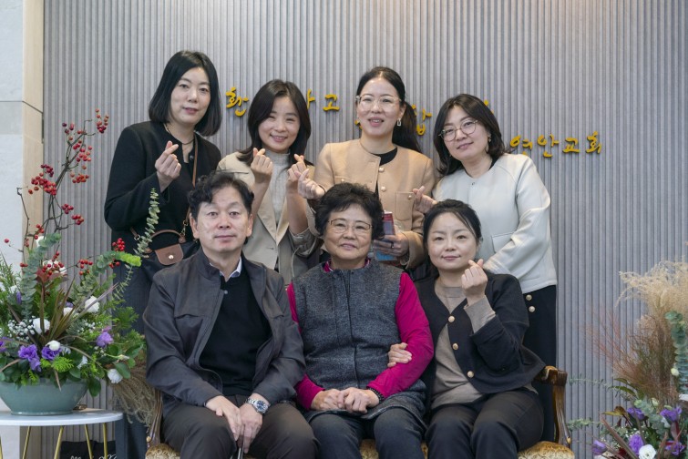 YTo1NDp7czo4OiJGaWxlTmFtZSI7czo0MDoiODk5Mjc3ZmItOTEyZC00NTU0LTkyYzgtOTFhZDU4N2UxNzgzLmpwZyI7czoxMjoiRmlsZURhdGVUaW1lIjtpOjE3NjIyNDU5Mjg7czo4OiJGaWxlU2l6ZSI7aToxMzE1NTkxO3M6ODoiRmlsZVR5cGUiO2k6MjtzOjg6Ik1pbWVUeXBlIjtzOjEwOiJpbWFnZS9qcGVnIjtzOjEzOiJTZWN0aW9uc0ZvdW5kIjtzOjMwOiJBTllfVEFHLCBJRkQwLCBUSFVNQk5BSUwsIEVYSUYiO3M6ODoiQ09NUFVURUQiO2E6ODp7czo0OiJodG1sIjtzOjI1OiJ3aWR0aD0iMTQ5MCIgaGVpZ2h0PSI5OTQiIjtzOjY6IkhlaWdodCI7aTo5OTQ7czo1OiJXaWR0aCI7aToxNDkwO3M6NzoiSXNDb2xvciI7aToxO3M6MTc6IkJ5dGVPcmRlck1vdG9yb2xhIjtpOjA7czoxNToiQXBlcnR1cmVGTnVtYmVyIjtzOjU6ImYvMy4yIjtzOjE4OiJUaHVtYm5haWwuRmlsZVR5cGUiO2k6MjtzOjE4OiJUaHVtYm5haWwuTWltZVR5cGUiO3M6MTA6ImltYWdlL2pwZWciO31zOjQ6Ik1ha2UiO3M6NDoiU09OWSI7czo1OiJNb2RlbCI7czo5OiJJTENFLTdSTTMiO3M6MTE6IlhSZXNvbHV0aW9uIjtzOjU6IjI0MC8xIjtzOjExOiJZUmVzb2x1dGlvbiI7czo1OiIyNDAvMSI7czoxNDoiUmVzb2x1dGlvblVuaXQiO2k6MjtzOjg6IlNvZnR3YXJlIjtzOjUwOiJBZG9iZSBQaG90b3Nob3AgTGlnaHRyb29tIENsYXNzaWMgMTUuMCAoTWFjaW50b3NoKSI7czo4OiJEYXRlVGltZSI7czoxOToiMjAyNToxMTowNCAxNDowODo0OCI7czoxNjoiRXhpZl9JRkRfUG9pbnRlciI7aToyMTQ7czo5OiJUSFVNQk5BSUwiO2E6Njp7czoxMToiQ29tcHJlc3Npb24iO2k6NjtzOjExOiJYUmVzb2x1dGlvbiI7czo0OiI3Mi8xIjtzOjExOiJZUmVzb2x1dGlvbiI7czo0OiI3Mi8xIjtzOjE0OiJSZXNvbHV0aW9uVW5pdCI7aToyO3M6MjE6IkpQRUdJbnRlcmNoYW5nZUZvcm1hdCI7aTo5NzY7czoyNzoiSlBFR0ludGVyY2hhbmdlRm9ybWF0TGVuZ3RoIjtpOjE3NzM3O31zOjEyOiJFeHBvc3VyZVRpbWUiO3M6NToiMS8yNTAiO3M6NzoiRk51bWJlciI7czo1OiIzMi8xMCI7czoxNToiRXhwb3N1cmVQcm9ncmFtIjtpOjE7czoxNToiSVNPU3BlZWRSYXRpbmdzIjtpOjY0MDtzOjE5OiJVbmRlZmluZWRUYWc6MHg4ODMwIjtpOjI7czoxOToiVW5kZWZpbmVkVGFnOjB4ODgzMiI7aTo2NDA7czoxMToiRXhpZlZlcnNpb24iO3M6NDoiMDIzMSI7czoxNjoiRGF0ZVRpbWVPcmlnaW5hbCI7czoxOToiMjAyNToxMTowMiAxMToyMTo1OCI7czoxNzoiRGF0ZVRpbWVEaWdpdGl6ZWQiO3M6MTk6IjIwMjU6MTE6MDIgMTE6MjE6NTgiO3M6MTk6IlVuZGVmaW5lZFRhZzoweDkwMTAiO3M6NjoiKzA5OjAwIjtzOjE5OiJVbmRlZmluZWRUYWc6MHg5MDExIjtzOjY6IiswOTowMCI7czoxOToiVW5kZWZpbmVkVGFnOjB4OTAxMiI7czo2OiIrMDk6MDAiO3M6MTc6IlNodXR0ZXJTcGVlZFZhbHVlIjtzOjE1OiI3OTY1Nzg0LzEwMDAwMDAiO3M6MTM6IkFwZXJ0dXJlVmFsdWUiO3M6MTU6IjMzNTYxNDQvMTAwMDAwMCI7czoxNToiQnJpZ2h0bmVzc1ZhbHVlIjtzOjk6IjU0MzQvMjU2MCI7czoxNzoiRXhwb3N1cmVCaWFzVmFsdWUiO3M6NDoiMC8xMCI7czoxNjoiTWF4QXBlcnR1cmVWYWx1ZSI7czo3OiI3NjAvMjU2IjtzOjEyOiJNZXRlcmluZ01vZGUiO2k6NTtzOjExOiJMaWdodFNvdXJjZSI7aTowO3M6NToiRmxhc2giO2k6MTM7czoxMToiRm9jYWxMZW5ndGgiO3M6NjoiNDcwLzEwIjtzOjEwOiJDb2xvclNwYWNlIjtpOjY1NTM1O3M6MjE6IkZvY2FsUGxhbmVYUmVzb2x1dGlvbiI7czoxNDoiNzA5MjQxMzQvMzI3NjgiO3M6MjE6IkZvY2FsUGxhbmVZUmVzb2x1dGlvbiI7czoxNDoiNzA5MjQxMzQvMzI3NjgiO3M6MjQ6IkZvY2FsUGxhbmVSZXNvbHV0aW9uVW5pdCI7aTozO3M6MTA6IkZpbGVTb3VyY2UiO3M6MToiAyI7czo5OiJTY2VuZVR5cGUiO3M6MToiASI7czoxNDoiQ3VzdG9tUmVuZGVyZWQiO2k6MDtzOjEyOiJFeHBvc3VyZU1vZGUiO2k6MTtzOjEyOiJXaGl0ZUJhbGFuY2UiO2k6MDtzOjE2OiJEaWdpdGFsWm9vbVJhdGlvIjtzOjU6IjE2LzE2IjtzOjIxOiJGb2NhbExlbmd0aEluMzVtbUZpbG0iO2k6NDc7czoxNjoiU2NlbmVDYXB0dXJlVHlwZSI7aTowO3M6ODoiQ29udHJhc3QiO2k6MDtzOjEwOiJTYXR1cmF0aW9uIjtpOjA7czo5OiJTaGFycG5lc3MiO2k6MDtzOjE5OiJVbmRlZmluZWRUYWc6MHhBNDMyIjthOjQ6e2k6MDtzOjY6IjI0MC8xMCI7aToxO3M6NjoiNzAwLzEwIjtpOjI7czo1OiIyOC8xMCI7aTozO3M6NToiMjgvMTAiO31zOjE5OiJVbmRlZmluZWRUYWc6MHhBNDM0IjtzOjIxOiJGRSAyNC03MG1tIEYyLjggR00gSUkiO30=