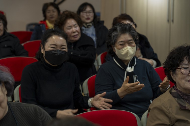 YTo1ODp7czo4OiJGaWxlTmFtZSI7czo0MDoiOGM0NDE3NTYtYzEzZi00ZGNmLWJlNjYtOGZjMWVkYzg5NWQ0LmpwZyI7czoxMjoiRmlsZURhdGVUaW1lIjtpOjE3NjQzMTg1NzA7czo4OiJGaWxlU2l6ZSI7aToxMDQ1NTE4O3M6ODoiRmlsZVR5cGUiO2k6MjtzOjg6Ik1pbWVUeXBlIjtzOjEwOiJpbWFnZS9qcGVnIjtzOjEzOiJTZWN0aW9uc0ZvdW5kIjtzOjMwOiJBTllfVEFHLCBJRkQwLCBUSFVNQk5BSUwsIEVYSUYiO3M6ODoiQ09NUFVURUQiO2E6OTp7czo0OiJodG1sIjtzOjI2OiJ3aWR0aD0iMTc0NCIgaGVpZ2h0PSIxMTYzIiI7czo2OiJIZWlnaHQiO2k6MTE2MztzOjU6IldpZHRoIjtpOjE3NDQ7czo3OiJJc0NvbG9yIjtpOjE7czoxNzoiQnl0ZU9yZGVyTW90b3JvbGEiO2k6MDtzOjE1OiJBcGVydHVyZUZOdW1iZXIiO3M6NToiZi80LjAiO3M6OToiQ29weXJpZ2h0IjtzOjQ6IllBQkMiO3M6MTg6IlRodW1ibmFpbC5GaWxlVHlwZSI7aToyO3M6MTg6IlRodW1ibmFpbC5NaW1lVHlwZSI7czoxMDoiaW1hZ2UvanBlZyI7fXM6NDoiTWFrZSI7czo0OiJTT05ZIjtzOjU6Ik1vZGVsIjtzOjg6IklMQ0UtN000IjtzOjExOiJYUmVzb2x1dGlvbiI7czo1OiIyNDAvMSI7czoxMToiWVJlc29sdXRpb24iO3M6NToiMjQwLzEiO3M6MTQ6IlJlc29sdXRpb25Vbml0IjtpOjI7czo4OiJTb2Z0d2FyZSI7czo1MjoiQWRvYmUgUGhvdG9zaG9wIExpZ2h0cm9vbSBDbGFzc2ljIDE1LjAuMSAoTWFjaW50b3NoKSI7czo4OiJEYXRlVGltZSI7czoxOToiMjAyNToxMToyOCAxNzowMjoxMSI7czo2OiJBcnRpc3QiO3M6NzoiWUFCQ19TRyI7czo5OiJDb3B5cmlnaHQiO3M6NDoiWUFCQyI7czoxNjoiRXhpZl9JRkRfUG9pbnRlciI7aToyNTQ7czo5OiJUSFVNQk5BSUwiO2E6Njp7czoxMToiQ29tcHJlc3Npb24iO2k6NjtzOjExOiJYUmVzb2x1dGlvbiI7czo0OiI3Mi8xIjtzOjExOiJZUmVzb2x1dGlvbiI7czo0OiI3Mi8xIjtzOjE0OiJSZXNvbHV0aW9uVW5pdCI7aToyO3M6MjE6IkpQRUdJbnRlcmNoYW5nZUZvcm1hdCI7aToxMDQwO3M6Mjc6IkpQRUdJbnRlcmNoYW5nZUZvcm1hdExlbmd0aCI7aToxMTYwMzt9czoxMjoiRXhwb3N1cmVUaW1lIjtzOjU6IjEvMTAwIjtzOjc6IkZOdW1iZXIiO3M6MzoiNC8xIjtzOjE1OiJFeHBvc3VyZVByb2dyYW0iO2k6MTtzOjE1OiJJU09TcGVlZFJhdGluZ3MiO2k6MzIwO3M6MTk6IlVuZGVmaW5lZFRhZzoweDg4MzAiO2k6MjtzOjE5OiJVbmRlZmluZWRUYWc6MHg4ODMyIjtpOjMyMDtzOjExOiJFeGlmVmVyc2lvbiI7czo0OiIwMjMyIjtzOjE2OiJEYXRlVGltZU9yaWdpbmFsIjtzOjE5OiIyMDI1OjExOjI4IDEwOjQ0OjUxIjtzOjE3OiJEYXRlVGltZURpZ2l0aXplZCI7czoxOToiMjAyNToxMToyOCAxMDo0NDo1MSI7czoxOToiVW5kZWZpbmVkVGFnOjB4OTAxMCI7czo2OiIrMDk6MDAiO3M6MTk6IlVuZGVmaW5lZFRhZzoweDkwMTEiO3M6NjoiKzA5OjAwIjtzOjE5OiJVbmRlZmluZWRUYWc6MHg5MDEyIjtzOjY6IiswOTowMCI7czoxNzoiU2h1dHRlclNwZWVkVmFsdWUiO3M6MTU6IjY2NDM4NTYvMTAwMDAwMCI7czoxMzoiQXBlcnR1cmVWYWx1ZSI7czozOiI0LzEiO3M6MTU6IkJyaWdodG5lc3NWYWx1ZSI7czo5OiIxOTg0LzI1NjAiO3M6MTc6IkV4cG9zdXJlQmlhc1ZhbHVlIjtzOjQ6IjAvMTAiO3M6MTY6Ik1heEFwZXJ0dXJlVmFsdWUiO3M6ODoiMTAyNC8yNTYiO3M6MTI6Ik1ldGVyaW5nTW9kZSI7aTo1O3M6MTE6IkxpZ2h0U291cmNlIjtpOjA7czo1OiJGbGFzaCI7aToxNjtzOjExOiJGb2NhbExlbmd0aCI7czo2OiI4MjAvMTAiO3M6MTg6IlN1YlNlY1RpbWVPcmlnaW5hbCI7czozOiI3NjIiO3M6MTk6IlN1YlNlY1RpbWVEaWdpdGl6ZWQiO3M6MzoiNzYyIjtzOjEwOiJDb2xvclNwYWNlIjtpOjY1NTM1O3M6MjE6IkZvY2FsUGxhbmVYUmVzb2x1dGlvbiI7czoxNDoiNjQ0NDkzMzkvMzI3NjgiO3M6MjE6IkZvY2FsUGxhbmVZUmVzb2x1dGlvbiI7czoxNDoiNjQ0NDkzMzkvMzI3NjgiO3M6MjQ6IkZvY2FsUGxhbmVSZXNvbHV0aW9uVW5pdCI7aTozO3M6MTA6IkZpbGVTb3VyY2UiO3M6MToiAyI7czo5OiJTY2VuZVR5cGUiO3M6MToiASI7czoxNDoiQ3VzdG9tUmVuZGVyZWQiO2k6MDtzOjEyOiJFeHBvc3VyZU1vZGUiO2k6MTtzOjEyOiJXaGl0ZUJhbGFuY2UiO2k6MTtzOjE2OiJEaWdpdGFsWm9vbVJhdGlvIjtzOjU6IjE2LzE2IjtzOjIxOiJGb2NhbExlbmd0aEluMzVtbUZpbG0iO2k6ODI7czoxNjoiU2NlbmVDYXB0dXJlVHlwZSI7aTowO3M6ODoiQ29udHJhc3QiO2k6MDtzOjEwOiJTYXR1cmF0aW9uIjtpOjA7czo5OiJTaGFycG5lc3MiO2k6MDtzOjE5OiJVbmRlZmluZWRUYWc6MHhBNDMyIjthOjQ6e2k6MDtzOjY6IjI0MC8xMCI7aToxO3M6NzoiMTA1MC8xMCI7aToyO3M6NToiNDAvMTAiO2k6MztzOjU6IjQwLzEwIjt9czoxOToiVW5kZWZpbmVkVGFnOjB4QTQzNCI7czoyMDoiRkUgMjQtMTA1bW0gRjQgRyBPU1MiO30=