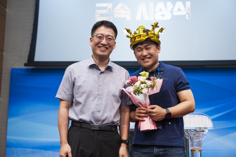 YTo1ODp7czo4OiJGaWxlTmFtZSI7czo0MDoiYTlkYTRkOWItNTZlNC00MWEzLThkZmYtYjA3YWVjYzEwMDIxLmpwZyI7czoxMjoiRmlsZURhdGVUaW1lIjtpOjE3NTcyMjM3MDM7czo4OiJGaWxlU2l6ZSI7aToxMTcxNjA4O3M6ODoiRmlsZVR5cGUiO2k6MjtzOjg6Ik1pbWVUeXBlIjtzOjEwOiJpbWFnZS9qcGVnIjtzOjEzOiJTZWN0aW9uc0ZvdW5kIjtzOjMwOiJBTllfVEFHLCBJRkQwLCBUSFVNQk5BSUwsIEVYSUYiO3M6ODoiQ09NUFVURUQiO2E6OTp7czo0OiJodG1sIjtzOjI2OiJ3aWR0aD0iMTc1MiIgaGVpZ2h0PSIxMTY4IiI7czo2OiJIZWlnaHQiO2k6MTE2ODtzOjU6IldpZHRoIjtpOjE3NTI7czo3OiJJc0NvbG9yIjtpOjE7czoxNzoiQnl0ZU9yZGVyTW90b3JvbGEiO2k6MDtzOjE1OiJBcGVydHVyZUZOdW1iZXIiO3M6NToiZi8zLjUiO3M6OToiQ29weXJpZ2h0IjtzOjQ6IllBQkMiO3M6MTg6IlRodW1ibmFpbC5GaWxlVHlwZSI7aToyO3M6MTg6IlRodW1ibmFpbC5NaW1lVHlwZSI7czoxMDoiaW1hZ2UvanBlZyI7fXM6NDoiTWFrZSI7czo0OiJTT05ZIjtzOjU6Ik1vZGVsIjtzOjg6IklMQ0UtN000IjtzOjExOiJYUmVzb2x1dGlvbiI7czo1OiIyNDAvMSI7czoxMToiWVJlc29sdXRpb24iO3M6NToiMjQwLzEiO3M6MTQ6IlJlc29sdXRpb25Vbml0IjtpOjI7czo4OiJTb2Z0d2FyZSI7czo1MjoiQWRvYmUgUGhvdG9zaG9wIExpZ2h0cm9vbSBDbGFzc2ljIDE0LjUuMSAoTWFjaW50b3NoKSI7czo4OiJEYXRlVGltZSI7czoxOToiMjAyNTowOTowNyAxNDozOTo0NSI7czo2OiJBcnRpc3QiO3M6NzoiWUFCQ19TRyI7czo5OiJDb3B5cmlnaHQiO3M6NDoiWUFCQyI7czoxNjoiRXhpZl9JRkRfUG9pbnRlciI7aToyNTQ7czo5OiJUSFVNQk5BSUwiO2E6Njp7czoxMToiQ29tcHJlc3Npb24iO2k6NjtzOjExOiJYUmVzb2x1dGlvbiI7czo0OiI3Mi8xIjtzOjExOiJZUmVzb2x1dGlvbiI7czo0OiI3Mi8xIjtzOjE0OiJSZXNvbHV0aW9uVW5pdCI7aToyO3M6MjE6IkpQRUdJbnRlcmNoYW5nZUZvcm1hdCI7aToxMDQwO3M6Mjc6IkpQRUdJbnRlcmNoYW5nZUZvcm1hdExlbmd0aCI7aToxNDMwODt9czoxMjoiRXhwb3N1cmVUaW1lIjtzOjQ6IjEvNjAiO3M6NzoiRk51bWJlciI7czo1OiIzNS8xMCI7czoxNToiRXhwb3N1cmVQcm9ncmFtIjtpOjE7czoxNToiSVNPU3BlZWRSYXRpbmdzIjtpOjE2MDtzOjE5OiJVbmRlZmluZWRUYWc6MHg4ODMwIjtpOjI7czoxOToiVW5kZWZpbmVkVGFnOjB4ODgzMiI7aToxNjA7czoxMToiRXhpZlZlcnNpb24iO3M6NDoiMDIzMiI7czoxNjoiRGF0ZVRpbWVPcmlnaW5hbCI7czoxOToiMjAyNTowOTowNiAxNDowMjoyNSI7czoxNzoiRGF0ZVRpbWVEaWdpdGl6ZWQiO3M6MTk6IjIwMjU6MDk6MDYgMTQ6MDI6MjUiO3M6MTk6IlVuZGVmaW5lZFRhZzoweDkwMTAiO3M6NjoiKzA5OjAwIjtzOjE5OiJVbmRlZmluZWRUYWc6MHg5MDExIjtzOjY6IiswOTowMCI7czoxOToiVW5kZWZpbmVkVGFnOjB4OTAxMiI7czo2OiIrMDk6MDAiO3M6MTc6IlNodXR0ZXJTcGVlZFZhbHVlIjtzOjE1OiI1OTA2ODkxLzEwMDAwMDAiO3M6MTM6IkFwZXJ0dXJlVmFsdWUiO3M6MTM6IjM2MTQ3MS8xMDAwMDAiO3M6MTU6IkJyaWdodG5lc3NWYWx1ZSI7czo5OiI4MjM0LzI1NjAiO3M6MTc6IkV4cG9zdXJlQmlhc1ZhbHVlIjtzOjQ6IjAvMTAiO3M6MTY6Ik1heEFwZXJ0dXJlVmFsdWUiO3M6NzoiNzYwLzI1NiI7czoxMjoiTWV0ZXJpbmdNb2RlIjtpOjU7czoxMToiTGlnaHRTb3VyY2UiO2k6MDtzOjU6IkZsYXNoIjtpOjEzO3M6MTE6IkZvY2FsTGVuZ3RoIjtzOjY6IjQzMC8xMCI7czoxODoiU3ViU2VjVGltZU9yaWdpbmFsIjtzOjM6IjA4OCI7czoxOToiU3ViU2VjVGltZURpZ2l0aXplZCI7czozOiIwODgiO3M6MTA6IkNvbG9yU3BhY2UiO2k6NjU1MzU7czoyMToiRm9jYWxQbGFuZVhSZXNvbHV0aW9uIjtzOjE0OiI2NDQ0OTMzOS8zMjc2OCI7czoyMToiRm9jYWxQbGFuZVlSZXNvbHV0aW9uIjtzOjE0OiI2NDQ0OTMzOS8zMjc2OCI7czoyNDoiRm9jYWxQbGFuZVJlc29sdXRpb25Vbml0IjtpOjM7czoxMDoiRmlsZVNvdXJjZSI7czoxOiIDIjtzOjk6IlNjZW5lVHlwZSI7czoxOiIBIjtzOjE0OiJDdXN0b21SZW5kZXJlZCI7aTowO3M6MTI6IkV4cG9zdXJlTW9kZSI7aToxO3M6MTI6IldoaXRlQmFsYW5jZSI7aToxO3M6MTY6IkRpZ2l0YWxab29tUmF0aW8iO3M6NToiMTYvMTYiO3M6MjE6IkZvY2FsTGVuZ3RoSW4zNW1tRmlsbSI7aTo0MztzOjE2OiJTY2VuZUNhcHR1cmVUeXBlIjtpOjA7czo4OiJDb250cmFzdCI7aTowO3M6MTA6IlNhdHVyYXRpb24iO2k6MDtzOjk6IlNoYXJwbmVzcyI7aTowO3M6MTk6IlVuZGVmaW5lZFRhZzoweEE0MzIiO2E6NDp7aTowO3M6NjoiMjQwLzEwIjtpOjE7czo2OiI3MDAvMTAiO2k6MjtzOjU6IjI4LzEwIjtpOjM7czo1OiIyOC8xMCI7fXM6MTk6IlVuZGVmaW5lZFRhZzoweEE0MzQiO3M6MjE6IkZFIDI0LTcwbW0gRjIuOCBHTSBJSSI7fQ==