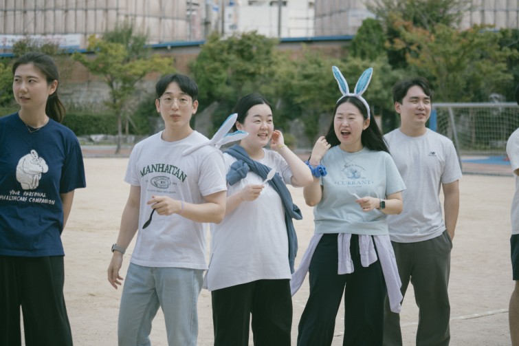 YTo1ODp7czo4OiJGaWxlTmFtZSI7czo0MDoiYWFmMDQ4ODctOTIzNC00YzJiLThlMjUtNmM3ODIwNTYxZTZlLmpwZyI7czoxMjoiRmlsZURhdGVUaW1lIjtpOjE3NjA1MTQyNjg7czo4OiJGaWxlU2l6ZSI7aToxMjEzMTI2O3M6ODoiRmlsZVR5cGUiO2k6MjtzOjg6Ik1pbWVUeXBlIjtzOjEwOiJpbWFnZS9qcGVnIjtzOjEzOiJTZWN0aW9uc0ZvdW5kIjtzOjMwOiJBTllfVEFHLCBJRkQwLCBUSFVNQk5BSUwsIEVYSUYiO3M6ODoiQ09NUFVURUQiO2E6OTp7czo0OiJodG1sIjtzOjI2OiJ3aWR0aD0iMTc1MiIgaGVpZ2h0PSIxMTY4IiI7czo2OiJIZWlnaHQiO2k6MTE2ODtzOjU6IldpZHRoIjtpOjE3NTI7czo3OiJJc0NvbG9yIjtpOjE7czoxNzoiQnl0ZU9yZGVyTW90b3JvbGEiO2k6MDtzOjE1OiJBcGVydHVyZUZOdW1iZXIiO3M6NToiZi80LjAiO3M6OToiQ29weXJpZ2h0IjtzOjQ6IllBQkMiO3M6MTg6IlRodW1ibmFpbC5GaWxlVHlwZSI7aToyO3M6MTg6IlRodW1ibmFpbC5NaW1lVHlwZSI7czoxMDoiaW1hZ2UvanBlZyI7fXM6NDoiTWFrZSI7czo0OiJTT05ZIjtzOjU6Ik1vZGVsIjtzOjg6IklMQ0UtN000IjtzOjExOiJYUmVzb2x1dGlvbiI7czo1OiIyNDAvMSI7czoxMToiWVJlc29sdXRpb24iO3M6NToiMjQwLzEiO3M6MTQ6IlJlc29sdXRpb25Vbml0IjtpOjI7czo4OiJTb2Z0d2FyZSI7czo1MjoiQWRvYmUgUGhvdG9zaG9wIExpZ2h0cm9vbSBDbGFzc2ljIDE0LjUuMSAoTWFjaW50b3NoKSI7czo4OiJEYXRlVGltZSI7czoxOToiMjAyNToxMDoxMyAxMzozMDoyMiI7czo2OiJBcnRpc3QiO3M6NzoiWUFCQ19TRyI7czo5OiJDb3B5cmlnaHQiO3M6NDoiWUFCQyI7czoxNjoiRXhpZl9JRkRfUG9pbnRlciI7aToyNTQ7czo5OiJUSFVNQk5BSUwiO2E6Njp7czoxMToiQ29tcHJlc3Npb24iO2k6NjtzOjExOiJYUmVzb2x1dGlvbiI7czo0OiI3Mi8xIjtzOjExOiJZUmVzb2x1dGlvbiI7czo0OiI3Mi8xIjtzOjE0OiJSZXNvbHV0aW9uVW5pdCI7aToyO3M6MjE6IkpQRUdJbnRlcmNoYW5nZUZvcm1hdCI7aToxMDQwO3M6Mjc6IkpQRUdJbnRlcmNoYW5nZUZvcm1hdExlbmd0aCI7aToxNTgzNjt9czoxMjoiRXhwb3N1cmVUaW1lIjtzOjY6IjEvMTI1MCI7czo3OiJGTnVtYmVyIjtzOjM6IjQvMSI7czoxNToiRXhwb3N1cmVQcm9ncmFtIjtpOjE7czoxNToiSVNPU3BlZWRSYXRpbmdzIjtpOjIwMDtzOjE5OiJVbmRlZmluZWRUYWc6MHg4ODMwIjtpOjI7czoxOToiVW5kZWZpbmVkVGFnOjB4ODgzMiI7aToyMDA7czoxMToiRXhpZlZlcnNpb24iO3M6NDoiMDIzMiI7czoxNjoiRGF0ZVRpbWVPcmlnaW5hbCI7czoxOToiMjAyNToxMDoxMiAxNDoxMjo0NyI7czoxNzoiRGF0ZVRpbWVEaWdpdGl6ZWQiO3M6MTk6IjIwMjU6MTA6MTIgMTQ6MTI6NDciO3M6MTk6IlVuZGVmaW5lZFRhZzoweDkwMTAiO3M6NjoiKzA5OjAwIjtzOjE5OiJVbmRlZmluZWRUYWc6MHg5MDExIjtzOjY6IiswOTowMCI7czoxOToiVW5kZWZpbmVkVGFnOjB4OTAxMiI7czo2OiIrMDk6MDAiO3M6MTc6IlNodXR0ZXJTcGVlZFZhbHVlIjtzOjE2OiIxMDI4NzcxMi8xMDAwMDAwIjtzOjEzOiJBcGVydHVyZVZhbHVlIjtzOjM6IjQvMSI7czoxNToiQnJpZ2h0bmVzc1ZhbHVlIjtzOjEwOiIyMDM3NC8yNTYwIjtzOjE3OiJFeHBvc3VyZUJpYXNWYWx1ZSI7czo0OiIwLzEwIjtzOjE2OiJNYXhBcGVydHVyZVZhbHVlIjtzOjg6IjEwMjQvMjU2IjtzOjEyOiJNZXRlcmluZ01vZGUiO2k6NTtzOjExOiJMaWdodFNvdXJjZSI7aTowO3M6NToiRmxhc2giO2k6MTY7czoxMToiRm9jYWxMZW5ndGgiO3M6NjoiNzAwLzEwIjtzOjE4OiJTdWJTZWNUaW1lT3JpZ2luYWwiO3M6MzoiMzMzIjtzOjE5OiJTdWJTZWNUaW1lRGlnaXRpemVkIjtzOjM6IjMzMyI7czoxMDoiQ29sb3JTcGFjZSI7aTo2NTUzNTtzOjIxOiJGb2NhbFBsYW5lWFJlc29sdXRpb24iO3M6MTQ6IjY0NDQ5MzM5LzMyNzY4IjtzOjIxOiJGb2NhbFBsYW5lWVJlc29sdXRpb24iO3M6MTQ6IjY0NDQ5MzM5LzMyNzY4IjtzOjI0OiJGb2NhbFBsYW5lUmVzb2x1dGlvblVuaXQiO2k6MztzOjEwOiJGaWxlU291cmNlIjtzOjE6IgMiO3M6OToiU2NlbmVUeXBlIjtzOjE6IgEiO3M6MTQ6IkN1c3RvbVJlbmRlcmVkIjtpOjA7czoxMjoiRXhwb3N1cmVNb2RlIjtpOjE7czoxMjoiV2hpdGVCYWxhbmNlIjtpOjE7czoxNjoiRGlnaXRhbFpvb21SYXRpbyI7czo1OiIxNi8xNiI7czoyMToiRm9jYWxMZW5ndGhJbjM1bW1GaWxtIjtpOjcwO3M6MTY6IlNjZW5lQ2FwdHVyZVR5cGUiO2k6MDtzOjg6IkNvbnRyYXN0IjtpOjA7czoxMDoiU2F0dXJhdGlvbiI7aTowO3M6OToiU2hhcnBuZXNzIjtpOjA7czoxOToiVW5kZWZpbmVkVGFnOjB4QTQzMiI7YTo0OntpOjA7czo2OiI3MDAvMTAiO2k6MTtzOjc6IjIwMDAvMTAiO2k6MjtzOjU6IjQwLzEwIjtpOjM7czo1OiI0MC8xMCI7fXM6MTk6IlVuZGVmaW5lZFRhZzoweEE0MzQiO3M6MjA6IkZFIDcwLTIwMG1tIEY0IEcgT1NTIjt9