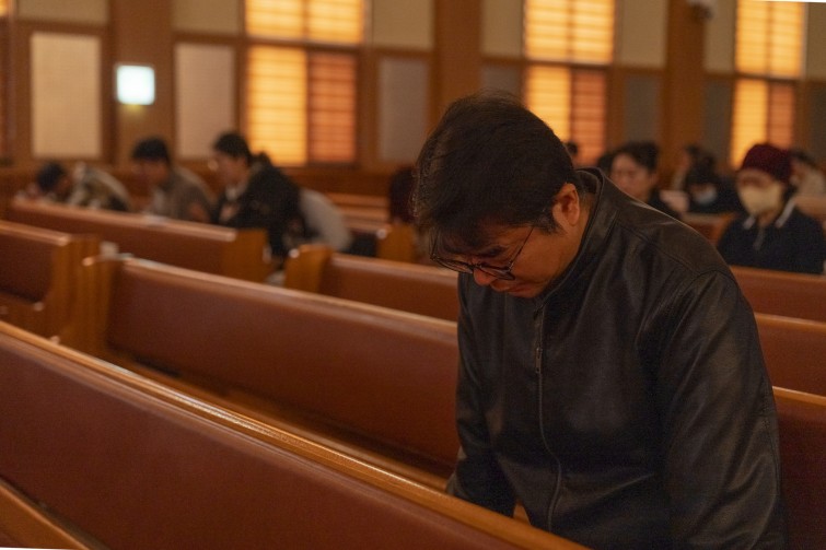 YTo1ODp7czo4OiJGaWxlTmFtZSI7czo0MDoiYmU4MTM1MDctMWExZS00ZWI4LThmZDAtMzIyZTQyZmE0ZTE3LmpwZyI7czoxMjoiRmlsZURhdGVUaW1lIjtpOjE3NjM0NTE1ODc7czo4OiJGaWxlU2l6ZSI7aToxNTE5NzY5O3M6ODoiRmlsZVR5cGUiO2k6MjtzOjg6Ik1pbWVUeXBlIjtzOjEwOiJpbWFnZS9qcGVnIjtzOjEzOiJTZWN0aW9uc0ZvdW5kIjtzOjMwOiJBTllfVEFHLCBJRkQwLCBUSFVNQk5BSUwsIEVYSUYiO3M6ODoiQ09NUFVURUQiO2E6OTp7czo0OiJodG1sIjtzOjI2OiJ3aWR0aD0iMTc1MiIgaGVpZ2h0PSIxMTY4IiI7czo2OiJIZWlnaHQiO2k6MTE2ODtzOjU6IldpZHRoIjtpOjE3NTI7czo3OiJJc0NvbG9yIjtpOjE7czoxNzoiQnl0ZU9yZGVyTW90b3JvbGEiO2k6MDtzOjE1OiJBcGVydHVyZUZOdW1iZXIiO3M6NToiZi8yLjgiO3M6OToiQ29weXJpZ2h0IjtzOjQ6IllBQkMiO3M6MTg6IlRodW1ibmFpbC5GaWxlVHlwZSI7aToyO3M6MTg6IlRodW1ibmFpbC5NaW1lVHlwZSI7czoxMDoiaW1hZ2UvanBlZyI7fXM6NDoiTWFrZSI7czo0OiJTT05ZIjtzOjU6Ik1vZGVsIjtzOjg6IklMQ0UtN000IjtzOjExOiJYUmVzb2x1dGlvbiI7czo1OiIyNDAvMSI7czoxMToiWVJlc29sdXRpb24iO3M6NToiMjQwLzEiO3M6MTQ6IlJlc29sdXRpb25Vbml0IjtpOjI7czo4OiJTb2Z0d2FyZSI7czo1MjoiQWRvYmUgUGhvdG9zaG9wIExpZ2h0cm9vbSBDbGFzc2ljIDE1LjAuMSAoTWFjaW50b3NoKSI7czo4OiJEYXRlVGltZSI7czoxOToiMjAyNToxMToxOCAxNjozNzo0MiI7czo2OiJBcnRpc3QiO3M6NzoiWUFCQ19TRyI7czo5OiJDb3B5cmlnaHQiO3M6NDoiWUFCQyI7czoxNjoiRXhpZl9JRkRfUG9pbnRlciI7aToyNTQ7czo5OiJUSFVNQk5BSUwiO2E6Njp7czoxMToiQ29tcHJlc3Npb24iO2k6NjtzOjExOiJYUmVzb2x1dGlvbiI7czo0OiI3Mi8xIjtzOjExOiJZUmVzb2x1dGlvbiI7czo0OiI3Mi8xIjtzOjE0OiJSZXNvbHV0aW9uVW5pdCI7aToyO3M6MjE6IkpQRUdJbnRlcmNoYW5nZUZvcm1hdCI7aToxMDQwO3M6Mjc6IkpQRUdJbnRlcmNoYW5nZUZvcm1hdExlbmd0aCI7aToxMTU3Nzt9czoxMjoiRXhwb3N1cmVUaW1lIjtzOjQ6IjEvODAiO3M6NzoiRk51bWJlciI7czo1OiIyOC8xMCI7czoxNToiRXhwb3N1cmVQcm9ncmFtIjtpOjQ7czoxNToiSVNPU3BlZWRSYXRpbmdzIjtpOjI1MDA7czoxOToiVW5kZWZpbmVkVGFnOjB4ODgzMCI7aToyO3M6MTk6IlVuZGVmaW5lZFRhZzoweDg4MzIiO2k6MjUwMDtzOjExOiJFeGlmVmVyc2lvbiI7czo0OiIwMjMyIjtzOjE2OiJEYXRlVGltZU9yaWdpbmFsIjtzOjE5OiIyMDI1OjExOjEzIDExOjI4OjE3IjtzOjE3OiJEYXRlVGltZURpZ2l0aXplZCI7czoxOToiMjAyNToxMToxMyAxMToyODoxNyI7czoxOToiVW5kZWZpbmVkVGFnOjB4OTAxMCI7czo2OiIrMDk6MDAiO3M6MTk6IlVuZGVmaW5lZFRhZzoweDkwMTEiO3M6NjoiKzA5OjAwIjtzOjE5OiJVbmRlZmluZWRUYWc6MHg5MDEyIjtzOjY6IiswOTowMCI7czoxNzoiU2h1dHRlclNwZWVkVmFsdWUiO3M6MTU6IjYzMjE5MjgvMTAwMDAwMCI7czoxMzoiQXBlcnR1cmVWYWx1ZSI7czoxNToiMjk3MDg1NC8xMDAwMDAwIjtzOjE1OiJCcmlnaHRuZXNzVmFsdWUiO3M6MTA6Ii05MDA2LzI1NjAiO3M6MTc6IkV4cG9zdXJlQmlhc1ZhbHVlIjtzOjU6IjEwLzEwIjtzOjE2OiJNYXhBcGVydHVyZVZhbHVlIjtzOjc6Ijc2MC8yNTYiO3M6MTI6Ik1ldGVyaW5nTW9kZSI7aTo1O3M6MTE6IkxpZ2h0U291cmNlIjtpOjA7czo1OiJGbGFzaCI7aToxNjtzOjExOiJGb2NhbExlbmd0aCI7czo2OiI1MTAvMTAiO3M6MTg6IlN1YlNlY1RpbWVPcmlnaW5hbCI7czozOiI3NDIiO3M6MTk6IlN1YlNlY1RpbWVEaWdpdGl6ZWQiO3M6MzoiNzQyIjtzOjEwOiJDb2xvclNwYWNlIjtpOjY1NTM1O3M6MjE6IkZvY2FsUGxhbmVYUmVzb2x1dGlvbiI7czoxNDoiNjQ0NDkzMzkvMzI3NjgiO3M6MjE6IkZvY2FsUGxhbmVZUmVzb2x1dGlvbiI7czoxNDoiNjQ0NDkzMzkvMzI3NjgiO3M6MjQ6IkZvY2FsUGxhbmVSZXNvbHV0aW9uVW5pdCI7aTozO3M6MTA6IkZpbGVTb3VyY2UiO3M6MToiAyI7czo5OiJTY2VuZVR5cGUiO3M6MToiASI7czoxNDoiQ3VzdG9tUmVuZGVyZWQiO2k6MDtzOjEyOiJFeHBvc3VyZU1vZGUiO2k6MDtzOjEyOiJXaGl0ZUJhbGFuY2UiO2k6MTtzOjE2OiJEaWdpdGFsWm9vbVJhdGlvIjtzOjU6IjE2LzE2IjtzOjIxOiJGb2NhbExlbmd0aEluMzVtbUZpbG0iO2k6NTE7czoxNjoiU2NlbmVDYXB0dXJlVHlwZSI7aTowO3M6ODoiQ29udHJhc3QiO2k6MDtzOjEwOiJTYXR1cmF0aW9uIjtpOjA7czo5OiJTaGFycG5lc3MiO2k6MDtzOjE5OiJVbmRlZmluZWRUYWc6MHhBNDMyIjthOjQ6e2k6MDtzOjY6IjI0MC8xMCI7aToxO3M6NjoiNzAwLzEwIjtpOjI7czo1OiIyOC8xMCI7aTozO3M6NToiMjgvMTAiO31zOjE5OiJVbmRlZmluZWRUYWc6MHhBNDM0IjtzOjIxOiJGRSAyNC03MG1tIEYyLjggR00gSUkiO30=