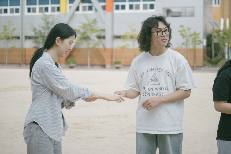 YTo1ODp7czo4OiJGaWxlTmFtZSI7czo0MDoiY2FlODA5MGUtYjI0Ny00YmQ4LTljMGMtMmE2MjJkZGU1ZjUyLmpwZyI7czoxMjoiRmlsZURhdGVUaW1lIjtpOjE3NjA1MTQyNjg7czo4OiJGaWxlU2l6ZSI7aToxMDg3ODk5O3M6ODoiRmlsZVR5cGUiO2k6MjtzOjg6Ik1pbWVUeXBlIjtzOjEwOiJpbWFnZS9qcGVnIjtzOjEzOiJTZWN0aW9uc0ZvdW5kIjtzOjMwOiJBTllfVEFHLCBJRkQwLCBUSFVNQk5BSUwsIEVYSUYiO3M6ODoiQ09NUFVURUQiO2E6OTp7czo0OiJodG1sIjtzOjI2OiJ3aWR0aD0iMTc1MiIgaGVpZ2h0PSIxMTY4IiI7czo2OiJIZWlnaHQiO2k6MTE2ODtzOjU6IldpZHRoIjtpOjE3NTI7czo3OiJJc0NvbG9yIjtpOjE7czoxNzoiQnl0ZU9yZGVyTW90b3JvbGEiO2k6MDtzOjE1OiJBcGVydHVyZUZOdW1iZXIiO3M6NToiZi80LjAiO3M6OToiQ29weXJpZ2h0IjtzOjQ6IllBQkMiO3M6MTg6IlRodW1ibmFpbC5GaWxlVHlwZSI7aToyO3M6MTg6IlRodW1ibmFpbC5NaW1lVHlwZSI7czoxMDoiaW1hZ2UvanBlZyI7fXM6NDoiTWFrZSI7czo0OiJTT05ZIjtzOjU6Ik1vZGVsIjtzOjg6IklMQ0UtN000IjtzOjExOiJYUmVzb2x1dGlvbiI7czo1OiIyNDAvMSI7czoxMToiWVJlc29sdXRpb24iO3M6NToiMjQwLzEiO3M6MTQ6IlJlc29sdXRpb25Vbml0IjtpOjI7czo4OiJTb2Z0d2FyZSI7czo1MjoiQWRvYmUgUGhvdG9zaG9wIExpZ2h0cm9vbSBDbGFzc2ljIDE0LjUuMSAoTWFjaW50b3NoKSI7czo4OiJEYXRlVGltZSI7czoxOToiMjAyNToxMDoxMyAxMzozMDoxOSI7czo2OiJBcnRpc3QiO3M6NzoiWUFCQ19TRyI7czo5OiJDb3B5cmlnaHQiO3M6NDoiWUFCQyI7czoxNjoiRXhpZl9JRkRfUG9pbnRlciI7aToyNTQ7czo5OiJUSFVNQk5BSUwiO2E6Njp7czoxMToiQ29tcHJlc3Npb24iO2k6NjtzOjExOiJYUmVzb2x1dGlvbiI7czo0OiI3Mi8xIjtzOjExOiJZUmVzb2x1dGlvbiI7czo0OiI3Mi8xIjtzOjE0OiJSZXNvbHV0aW9uVW5pdCI7aToyO3M6MjE6IkpQRUdJbnRlcmNoYW5nZUZvcm1hdCI7aToxMDQwO3M6Mjc6IkpQRUdJbnRlcmNoYW5nZUZvcm1hdExlbmd0aCI7aToxMjAzNDt9czoxMjoiRXhwb3N1cmVUaW1lIjtzOjY6IjEvMTAwMCI7czo3OiJGTnVtYmVyIjtzOjM6IjQvMSI7czoxNToiRXhwb3N1cmVQcm9ncmFtIjtpOjE7czoxNToiSVNPU3BlZWRSYXRpbmdzIjtpOjIwMDtzOjE5OiJVbmRlZmluZWRUYWc6MHg4ODMwIjtpOjI7czoxOToiVW5kZWZpbmVkVGFnOjB4ODgzMiI7aToyMDA7czoxMToiRXhpZlZlcnNpb24iO3M6NDoiMDIzMiI7czoxNjoiRGF0ZVRpbWVPcmlnaW5hbCI7czoxOToiMjAyNToxMDoxMiAxNDoxMjozMSI7czoxNzoiRGF0ZVRpbWVEaWdpdGl6ZWQiO3M6MTk6IjIwMjU6MTA6MTIgMTQ6MTI6MzEiO3M6MTk6IlVuZGVmaW5lZFRhZzoweDkwMTAiO3M6NjoiKzA5OjAwIjtzOjE5OiJVbmRlZmluZWRUYWc6MHg5MDExIjtzOjY6IiswOTowMCI7czoxOToiVW5kZWZpbmVkVGFnOjB4OTAxMiI7czo2OiIrMDk6MDAiO3M6MTc6IlNodXR0ZXJTcGVlZFZhbHVlIjtzOjE1OiI5OTY1Nzg0LzEwMDAwMDAiO3M6MTM6IkFwZXJ0dXJlVmFsdWUiO3M6MzoiNC8xIjtzOjE1OiJCcmlnaHRuZXNzVmFsdWUiO3M6MTA6IjIzNjc0LzI1NjAiO3M6MTc6IkV4cG9zdXJlQmlhc1ZhbHVlIjtzOjQ6IjAvMTAiO3M6MTY6Ik1heEFwZXJ0dXJlVmFsdWUiO3M6ODoiMTAyNC8yNTYiO3M6MTI6Ik1ldGVyaW5nTW9kZSI7aTo1O3M6MTE6IkxpZ2h0U291cmNlIjtpOjA7czo1OiJGbGFzaCI7aToxNjtzOjExOiJGb2NhbExlbmd0aCI7czo2OiI3MDAvMTAiO3M6MTg6IlN1YlNlY1RpbWVPcmlnaW5hbCI7czozOiIyMDUiO3M6MTk6IlN1YlNlY1RpbWVEaWdpdGl6ZWQiO3M6MzoiMjA1IjtzOjEwOiJDb2xvclNwYWNlIjtpOjY1NTM1O3M6MjE6IkZvY2FsUGxhbmVYUmVzb2x1dGlvbiI7czoxNDoiNjQ0NDkzMzkvMzI3NjgiO3M6MjE6IkZvY2FsUGxhbmVZUmVzb2x1dGlvbiI7czoxNDoiNjQ0NDkzMzkvMzI3NjgiO3M6MjQ6IkZvY2FsUGxhbmVSZXNvbHV0aW9uVW5pdCI7aTozO3M6MTA6IkZpbGVTb3VyY2UiO3M6MToiAyI7czo5OiJTY2VuZVR5cGUiO3M6MToiASI7czoxNDoiQ3VzdG9tUmVuZGVyZWQiO2k6MDtzOjEyOiJFeHBvc3VyZU1vZGUiO2k6MTtzOjEyOiJXaGl0ZUJhbGFuY2UiO2k6MTtzOjE2OiJEaWdpdGFsWm9vbVJhdGlvIjtzOjU6IjE2LzE2IjtzOjIxOiJGb2NhbExlbmd0aEluMzVtbUZpbG0iO2k6NzA7czoxNjoiU2NlbmVDYXB0dXJlVHlwZSI7aTowO3M6ODoiQ29udHJhc3QiO2k6MDtzOjEwOiJTYXR1cmF0aW9uIjtpOjA7czo5OiJTaGFycG5lc3MiO2k6MDtzOjE5OiJVbmRlZmluZWRUYWc6MHhBNDMyIjthOjQ6e2k6MDtzOjY6IjcwMC8xMCI7aToxO3M6NzoiMjAwMC8xMCI7aToyO3M6NToiNDAvMTAiO2k6MztzOjU6IjQwLzEwIjt9czoxOToiVW5kZWZpbmVkVGFnOjB4QTQzNCI7czoyMDoiRkUgNzAtMjAwbW0gRjQgRyBPU1MiO30=