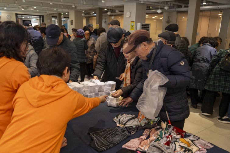 YTo1ODp7czo4OiJGaWxlTmFtZSI7czo0MDoiZTBkZDM0NWMtMGJhYy00YmE3LTgxYTEtN2RiNzBiZjc1NmU1LmpwZyI7czoxMjoiRmlsZURhdGVUaW1lIjtpOjE3NjQzMTg1ODM7czo4OiJGaWxlU2l6ZSI7aToxNDM3NzgzO3M6ODoiRmlsZVR5cGUiO2k6MjtzOjg6Ik1pbWVUeXBlIjtzOjEwOiJpbWFnZS9qcGVnIjtzOjEzOiJTZWN0aW9uc0ZvdW5kIjtzOjMwOiJBTllfVEFHLCBJRkQwLCBUSFVNQk5BSUwsIEVYSUYiO3M6ODoiQ09NUFVURUQiO2E6OTp7czo0OiJodG1sIjtzOjI2OiJ3aWR0aD0iMTc0MyIgaGVpZ2h0PSIxMTYyIiI7czo2OiJIZWlnaHQiO2k6MTE2MjtzOjU6IldpZHRoIjtpOjE3NDM7czo3OiJJc0NvbG9yIjtpOjE7czoxNzoiQnl0ZU9yZGVyTW90b3JvbGEiO2k6MDtzOjE1OiJBcGVydHVyZUZOdW1iZXIiO3M6NToiZi80LjAiO3M6OToiQ29weXJpZ2h0IjtzOjQ6IllBQkMiO3M6MTg6IlRodW1ibmFpbC5GaWxlVHlwZSI7aToyO3M6MTg6IlRodW1ibmFpbC5NaW1lVHlwZSI7czoxMDoiaW1hZ2UvanBlZyI7fXM6NDoiTWFrZSI7czo0OiJTT05ZIjtzOjU6Ik1vZGVsIjtzOjg6IklMQ0UtN000IjtzOjExOiJYUmVzb2x1dGlvbiI7czo1OiIyNDAvMSI7czoxMToiWVJlc29sdXRpb24iO3M6NToiMjQwLzEiO3M6MTQ6IlJlc29sdXRpb25Vbml0IjtpOjI7czo4OiJTb2Z0d2FyZSI7czo1MjoiQWRvYmUgUGhvdG9zaG9wIExpZ2h0cm9vbSBDbGFzc2ljIDE1LjAuMSAoTWFjaW50b3NoKSI7czo4OiJEYXRlVGltZSI7czoxOToiMjAyNToxMToyOCAxNzowMjoyMCI7czo2OiJBcnRpc3QiO3M6NzoiWUFCQ19TRyI7czo5OiJDb3B5cmlnaHQiO3M6NDoiWUFCQyI7czoxNjoiRXhpZl9JRkRfUG9pbnRlciI7aToyNTQ7czo5OiJUSFVNQk5BSUwiO2E6Njp7czoxMToiQ29tcHJlc3Npb24iO2k6NjtzOjExOiJYUmVzb2x1dGlvbiI7czo0OiI3Mi8xIjtzOjExOiJZUmVzb2x1dGlvbiI7czo0OiI3Mi8xIjtzOjE0OiJSZXNvbHV0aW9uVW5pdCI7aToyO3M6MjE6IkpQRUdJbnRlcmNoYW5nZUZvcm1hdCI7aToxMDQwO3M6Mjc6IkpQRUdJbnRlcmNoYW5nZUZvcm1hdExlbmd0aCI7aToxNzM2OTt9czoxMjoiRXhwb3N1cmVUaW1lIjtzOjU6IjEvMjAwIjtzOjc6IkZOdW1iZXIiO3M6MzoiNC8xIjtzOjE1OiJFeHBvc3VyZVByb2dyYW0iO2k6MTtzOjE1OiJJU09TcGVlZFJhdGluZ3MiO2k6MjAwO3M6MTk6IlVuZGVmaW5lZFRhZzoweDg4MzAiO2k6MjtzOjE5OiJVbmRlZmluZWRUYWc6MHg4ODMyIjtpOjIwMDtzOjExOiJFeGlmVmVyc2lvbiI7czo0OiIwMjMyIjtzOjE2OiJEYXRlVGltZU9yaWdpbmFsIjtzOjE5OiIyMDI1OjExOjI4IDExOjU4OjUzIjtzOjE3OiJEYXRlVGltZURpZ2l0aXplZCI7czoxOToiMjAyNToxMToyOCAxMTo1ODo1MyI7czoxOToiVW5kZWZpbmVkVGFnOjB4OTAxMCI7czo2OiIrMDk6MDAiO3M6MTk6IlVuZGVmaW5lZFRhZzoweDkwMTEiO3M6NjoiKzA5OjAwIjtzOjE5OiJVbmRlZmluZWRUYWc6MHg5MDEyIjtzOjY6IiswOTowMCI7czoxNzoiU2h1dHRlclNwZWVkVmFsdWUiO3M6MTU6Ijc2NDM4NTYvMTAwMDAwMCI7czoxMzoiQXBlcnR1cmVWYWx1ZSI7czozOiI0LzEiO3M6MTU6IkJyaWdodG5lc3NWYWx1ZSI7czo5OiI1NDE0LzI1NjAiO3M6MTc6IkV4cG9zdXJlQmlhc1ZhbHVlIjtzOjQ6IjAvMTAiO3M6MTY6Ik1heEFwZXJ0dXJlVmFsdWUiO3M6ODoiMTAyNC8yNTYiO3M6MTI6Ik1ldGVyaW5nTW9kZSI7aTo1O3M6MTE6IkxpZ2h0U291cmNlIjtpOjA7czo1OiJGbGFzaCI7aToxMztzOjExOiJGb2NhbExlbmd0aCI7czo2OiIzMDAvMTAiO3M6MTg6IlN1YlNlY1RpbWVPcmlnaW5hbCI7czozOiI0MDUiO3M6MTk6IlN1YlNlY1RpbWVEaWdpdGl6ZWQiO3M6MzoiNDA1IjtzOjEwOiJDb2xvclNwYWNlIjtpOjY1NTM1O3M6MjE6IkZvY2FsUGxhbmVYUmVzb2x1dGlvbiI7czoxNDoiNjQ0NDkzMzkvMzI3NjgiO3M6MjE6IkZvY2FsUGxhbmVZUmVzb2x1dGlvbiI7czoxNDoiNjQ0NDkzMzkvMzI3NjgiO3M6MjQ6IkZvY2FsUGxhbmVSZXNvbHV0aW9uVW5pdCI7aTozO3M6MTA6IkZpbGVTb3VyY2UiO3M6MToiAyI7czo5OiJTY2VuZVR5cGUiO3M6MToiASI7czoxNDoiQ3VzdG9tUmVuZGVyZWQiO2k6MDtzOjEyOiJFeHBvc3VyZU1vZGUiO2k6MTtzOjEyOiJXaGl0ZUJhbGFuY2UiO2k6MTtzOjE2OiJEaWdpdGFsWm9vbVJhdGlvIjtzOjU6IjE2LzE2IjtzOjIxOiJGb2NhbExlbmd0aEluMzVtbUZpbG0iO2k6MzA7czoxNjoiU2NlbmVDYXB0dXJlVHlwZSI7aTowO3M6ODoiQ29udHJhc3QiO2k6MDtzOjEwOiJTYXR1cmF0aW9uIjtpOjA7czo5OiJTaGFycG5lc3MiO2k6MDtzOjE5OiJVbmRlZmluZWRUYWc6MHhBNDMyIjthOjQ6e2k6MDtzOjY6IjI0MC8xMCI7aToxO3M6NzoiMTA1MC8xMCI7aToyO3M6NToiNDAvMTAiO2k6MztzOjU6IjQwLzEwIjt9czoxOToiVW5kZWZpbmVkVGFnOjB4QTQzNCI7czoyMDoiRkUgMjQtMTA1bW0gRjQgRyBPU1MiO30=